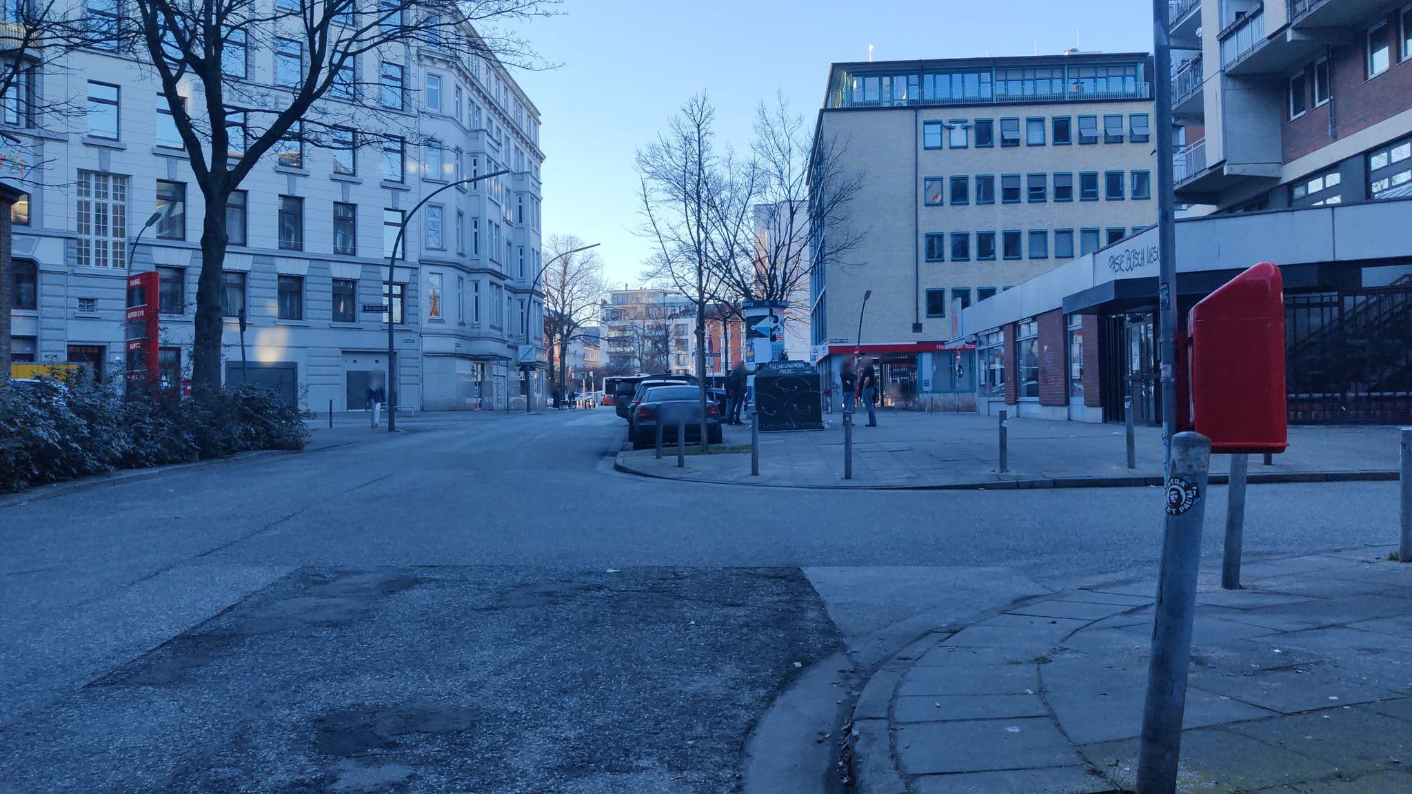 Street view near Burhan, St. Georg — © phihh (CC BY-SA · Mapillary)