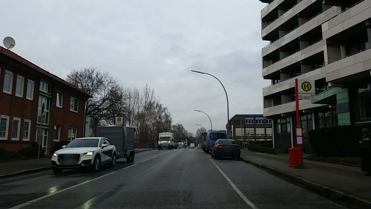 Street view near Apartment-Hotel Hamburg Mitte, Borgfelde — © tian (CC BY-SA · Mapillary)