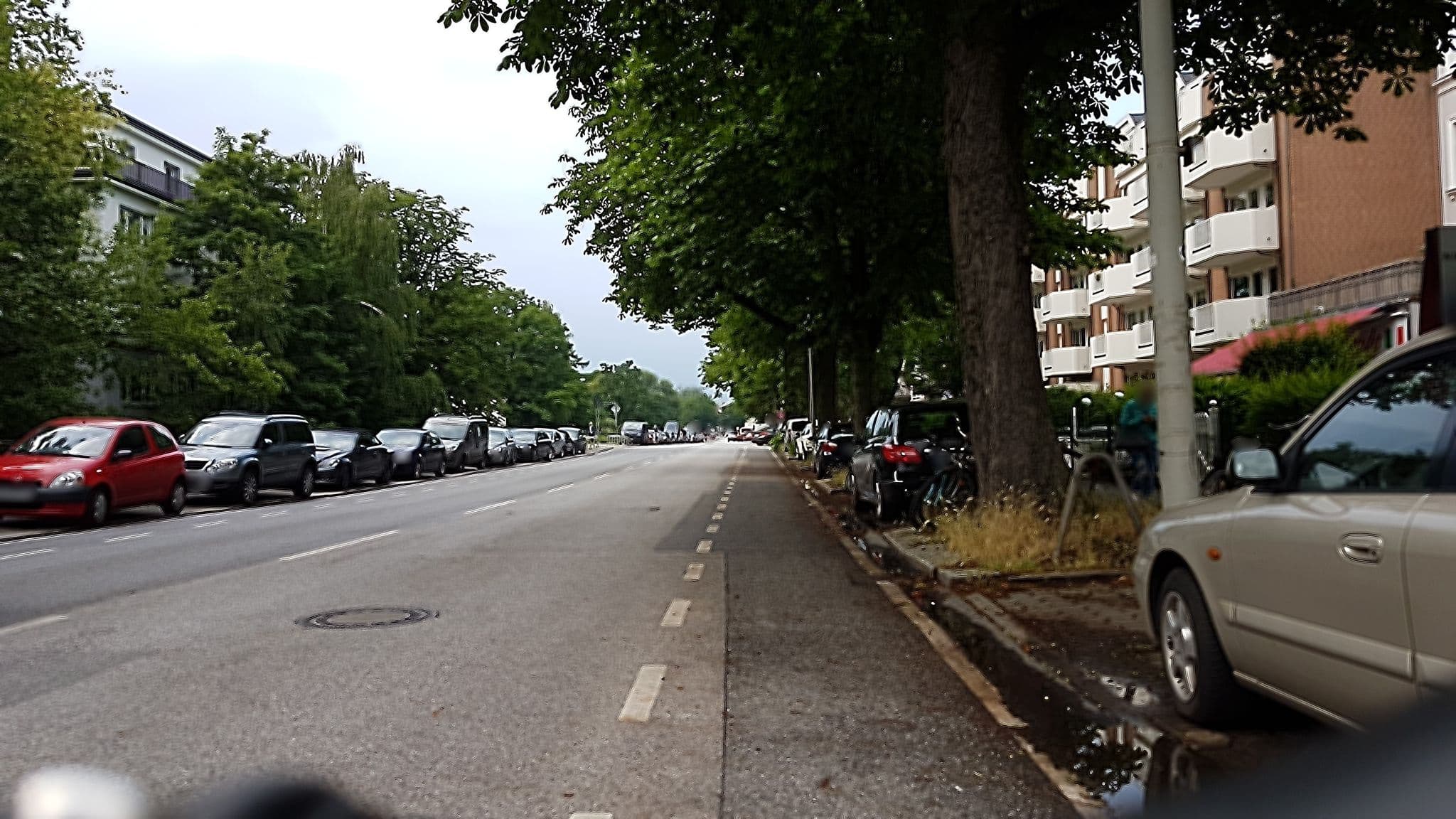 Street view near Nippon Hotel Hamburg, Harvestehude — © lupatix (CC BY-SA · Mapillary)