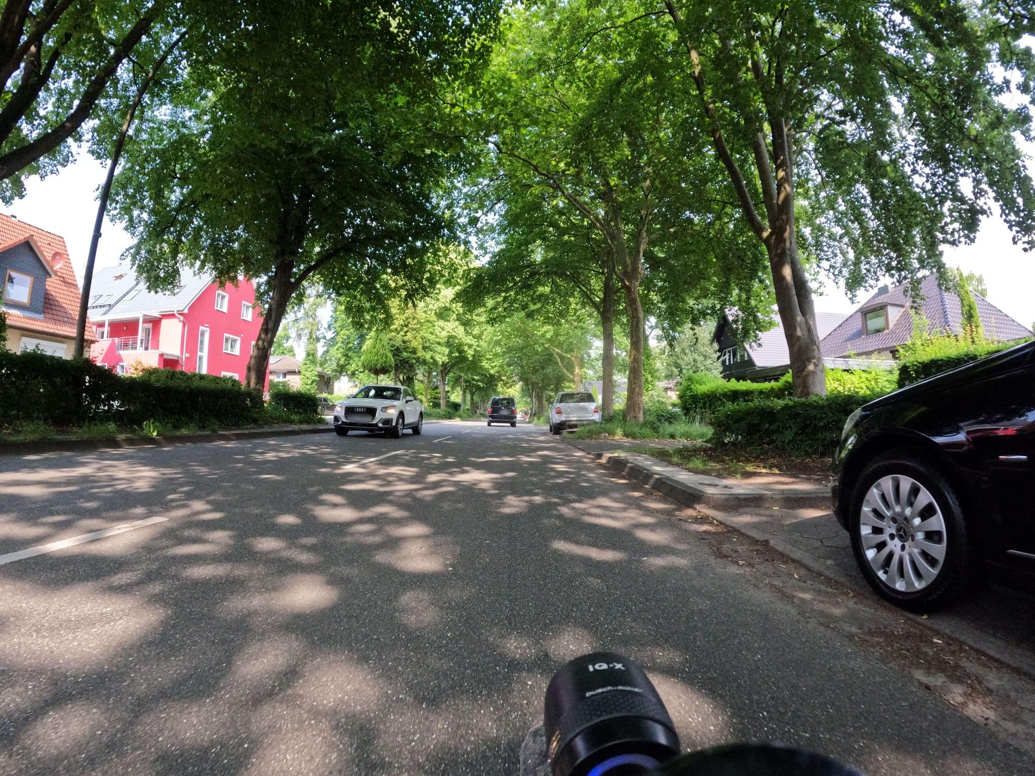 Street view near Hotel Leuchtmann, Sasel — © mjay (CC BY-SA · Mapillary)