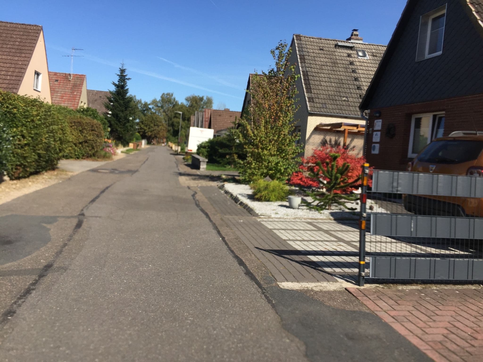 Street view near Haus Freitag, Itzehoe — © changychange (CC BY-SA · Mapillary)