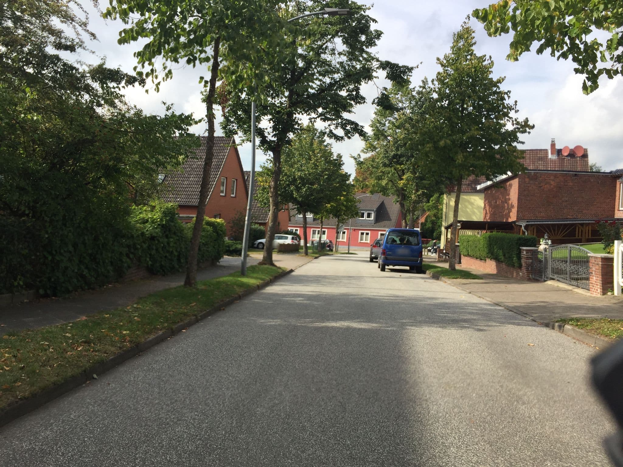 Street view near Ferienwohnung Arp 2D, Itzehoe — © changychange (CC BY-SA · Mapillary)