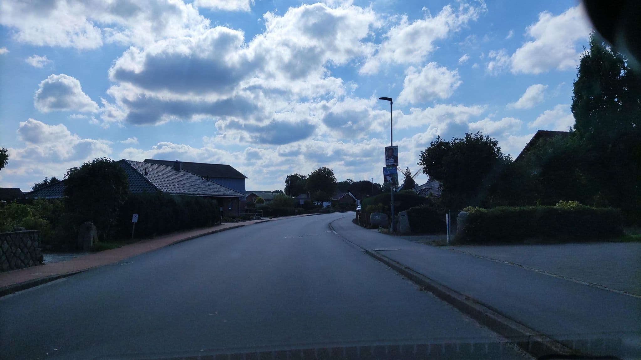 Street view near Gästehaus Inh. Johannes Tiedemann, Alt Duvenstedt — © hotteliene (CC BY-SA · Mapillary)