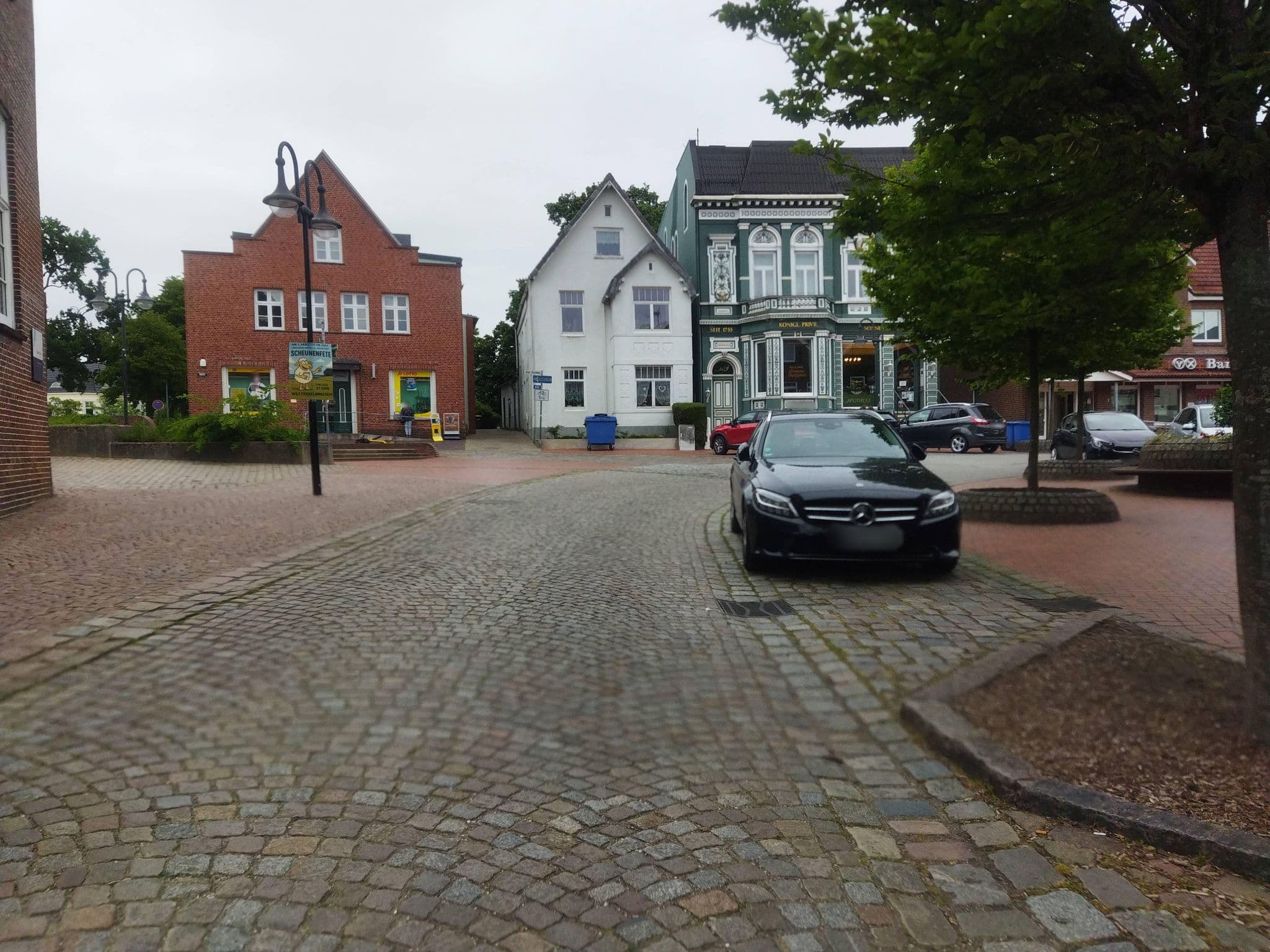 Street view near Markt Acht Restaurant, Sankt Michaelisdonn — © changchun1 (CC BY-SA · Mapillary)