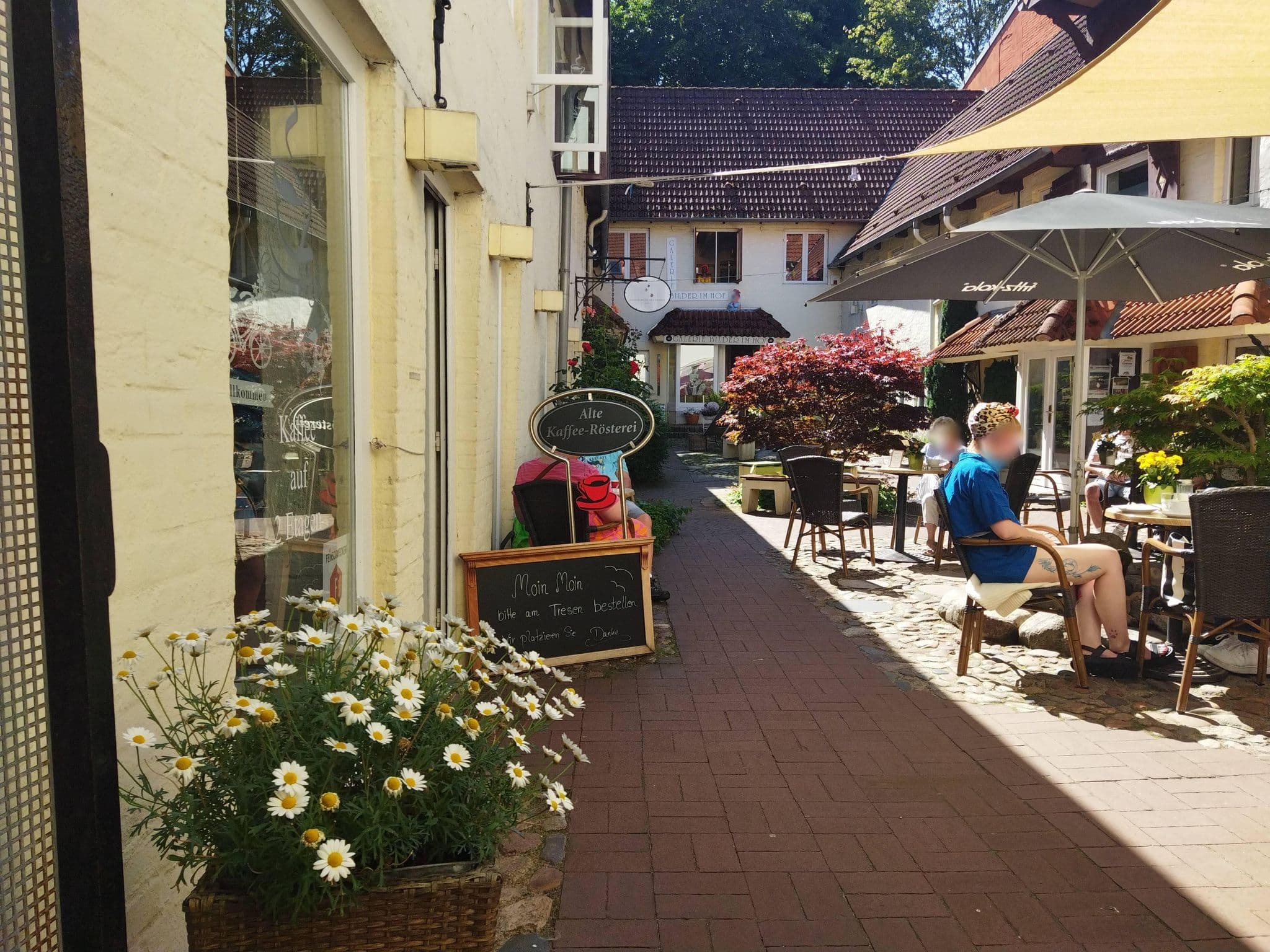 Street view near fewo1846 - Im Sonnenhof, Flensburg — © changchun1 (CC BY-SA · Mapillary)