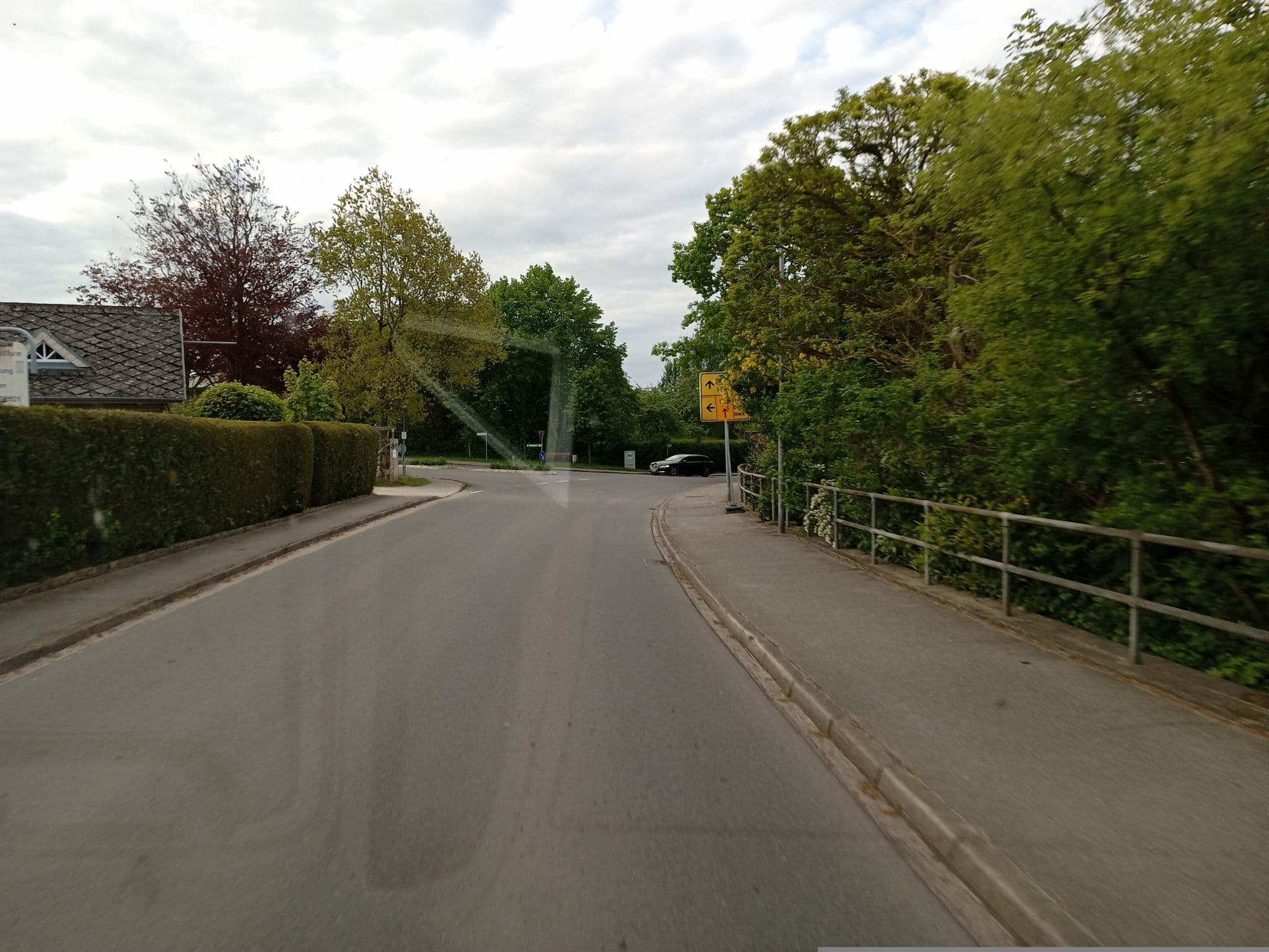 Street view near Appartement Dorfstrasse, Glücksburg — © atze02 (CC BY-SA · Mapillary)