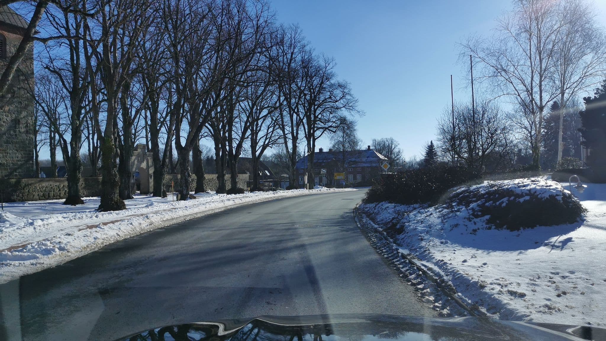 Street view near Grundhofer Krug Betriebs GmbH, Dollerup — © hagbartceline (CC BY-SA · Mapillary)