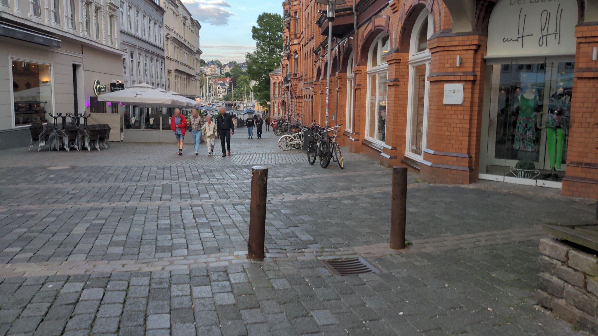 Street view near fewo1846 - Det gamle Toldhus, Flensburg — © steelcroissant (CC BY-SA · Mapillary)