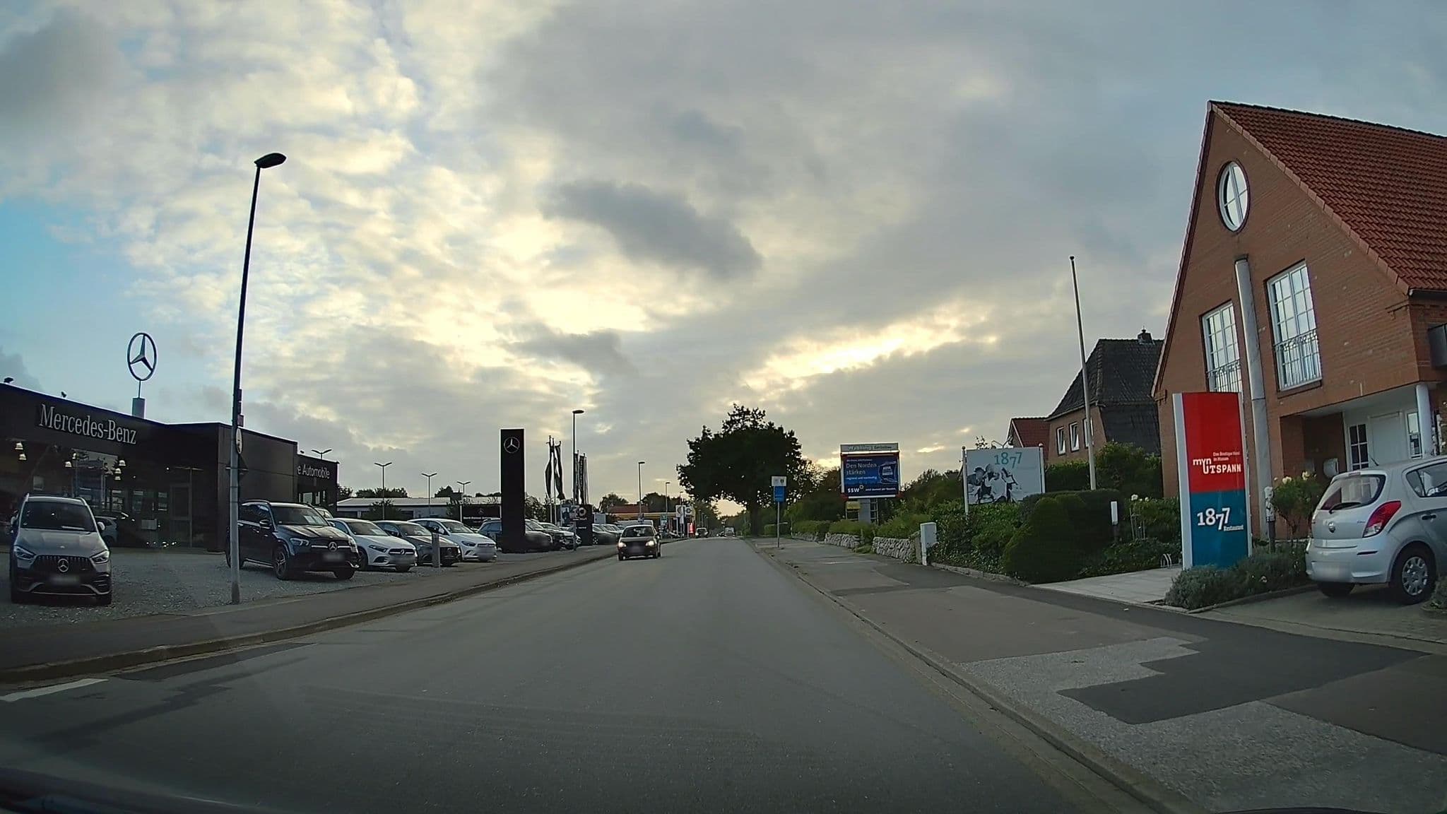 Street view near Rosenberg, Husum — © hendel (CC BY-SA · Mapillary)