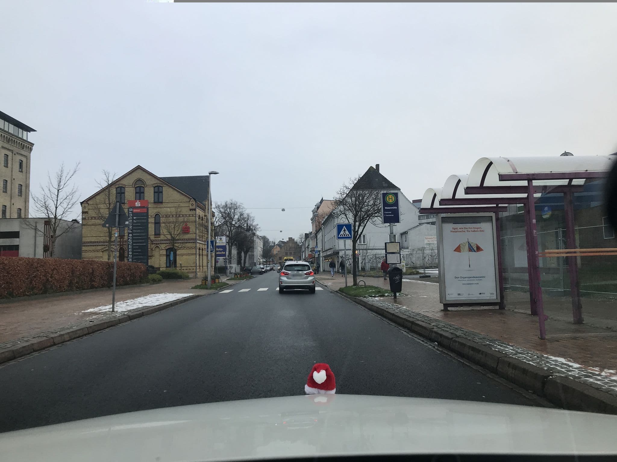 Street view near Pension Helgoland, Flensburg — © saschahaberkorn (CC BY-SA · Mapillary)
