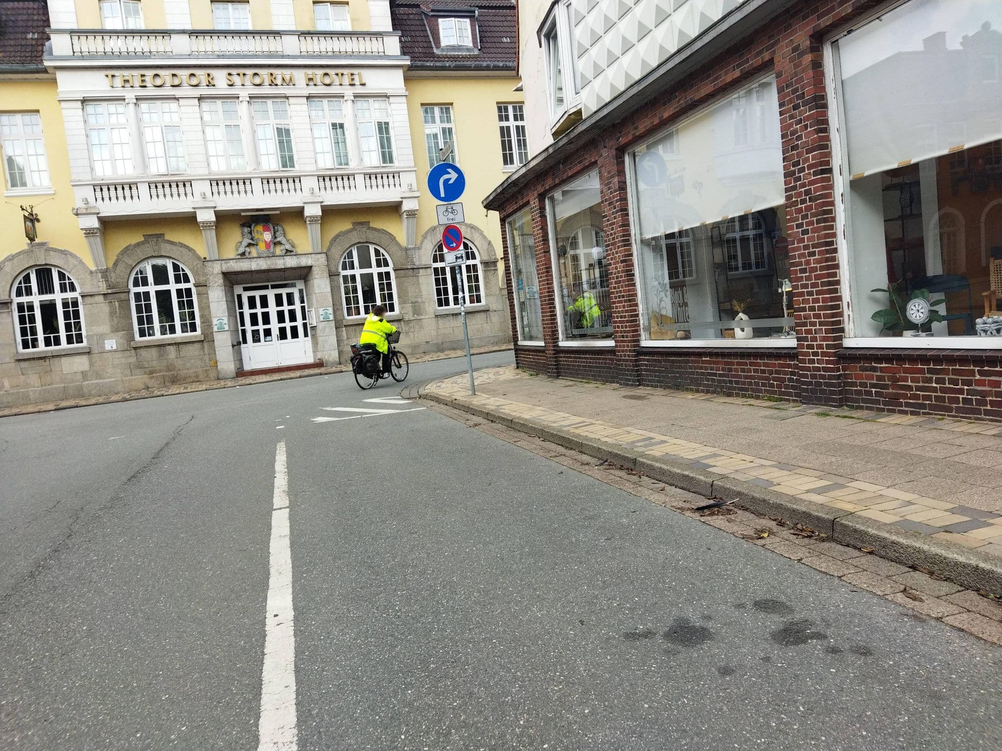 Street view near In der Schlossstraße, Husum — © changchun1 (CC BY-SA · Mapillary)