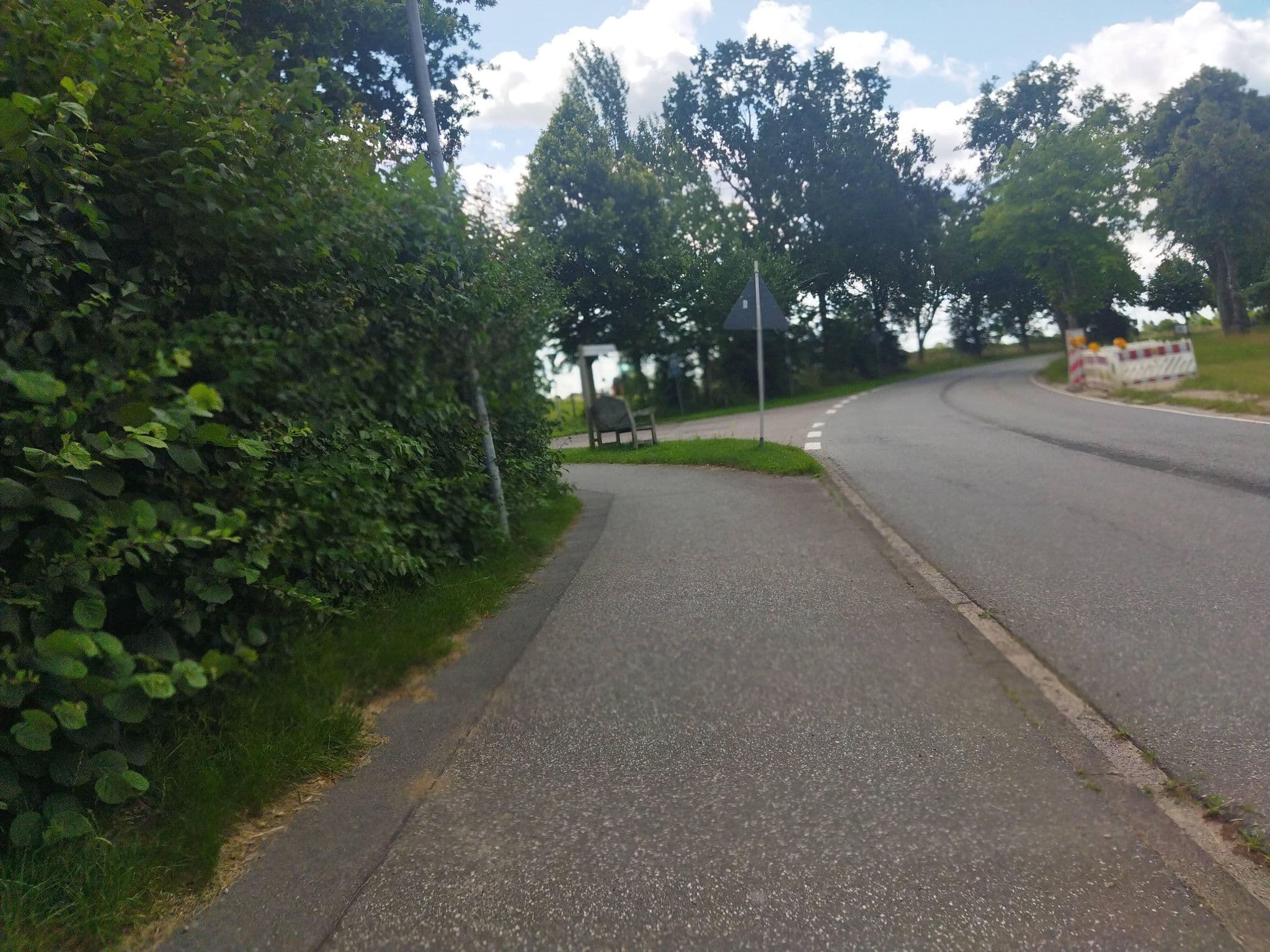 Street view near Gasthof Zur Doppeleiche, Kosel — © changchun1 (CC BY-SA · Mapillary)