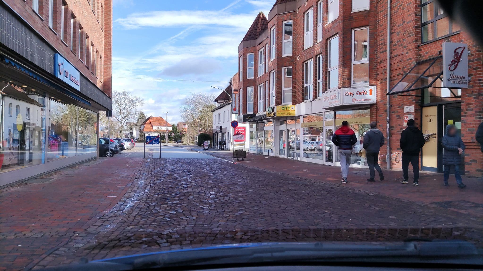 Street view near Friedrich Hinck, Winsen — © hotteliene (CC BY-SA · Mapillary)