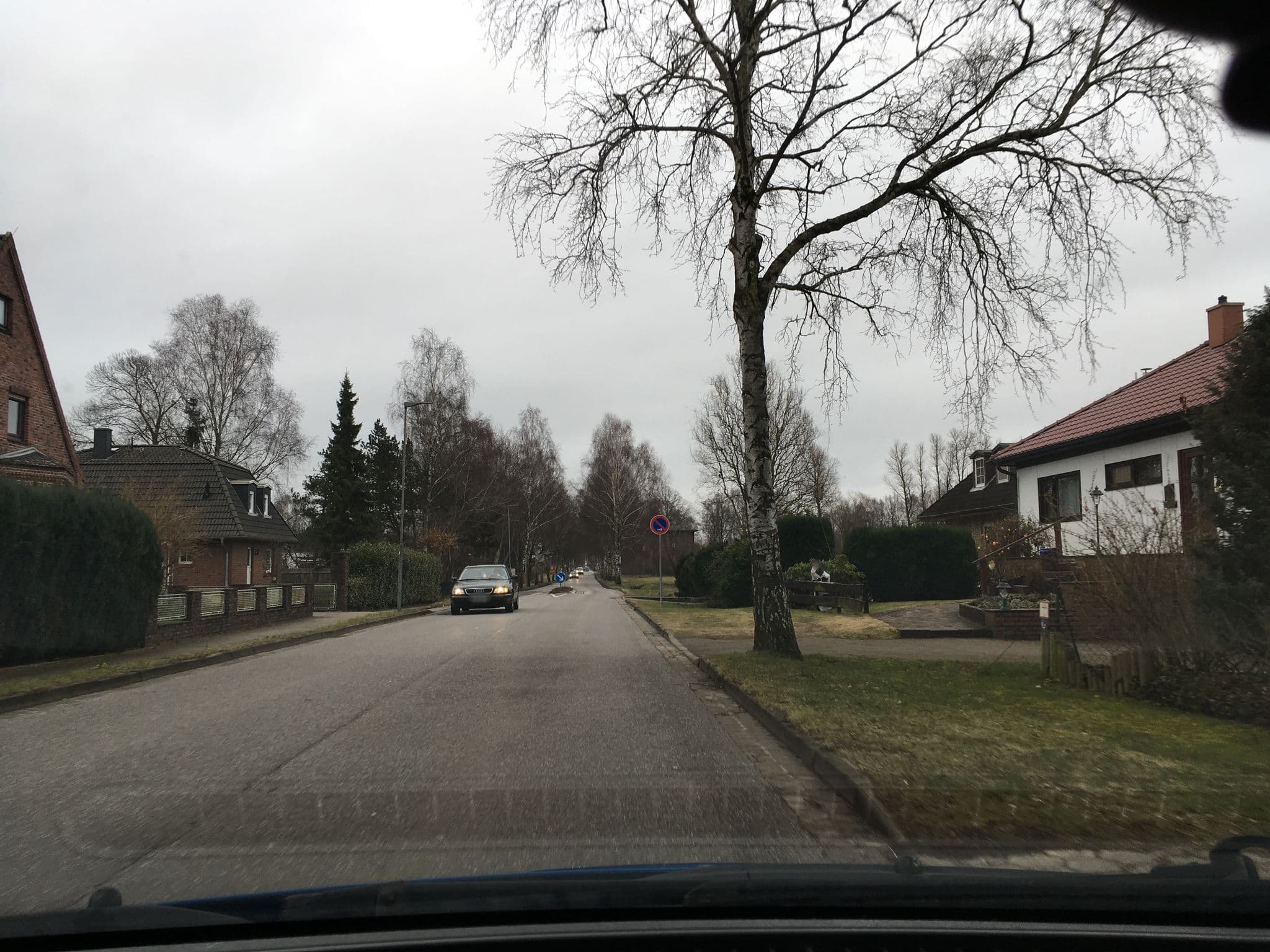 Street view near Ferienwohnung Zur Biene, Winsen — © hotteliene (CC BY-SA · Mapillary)