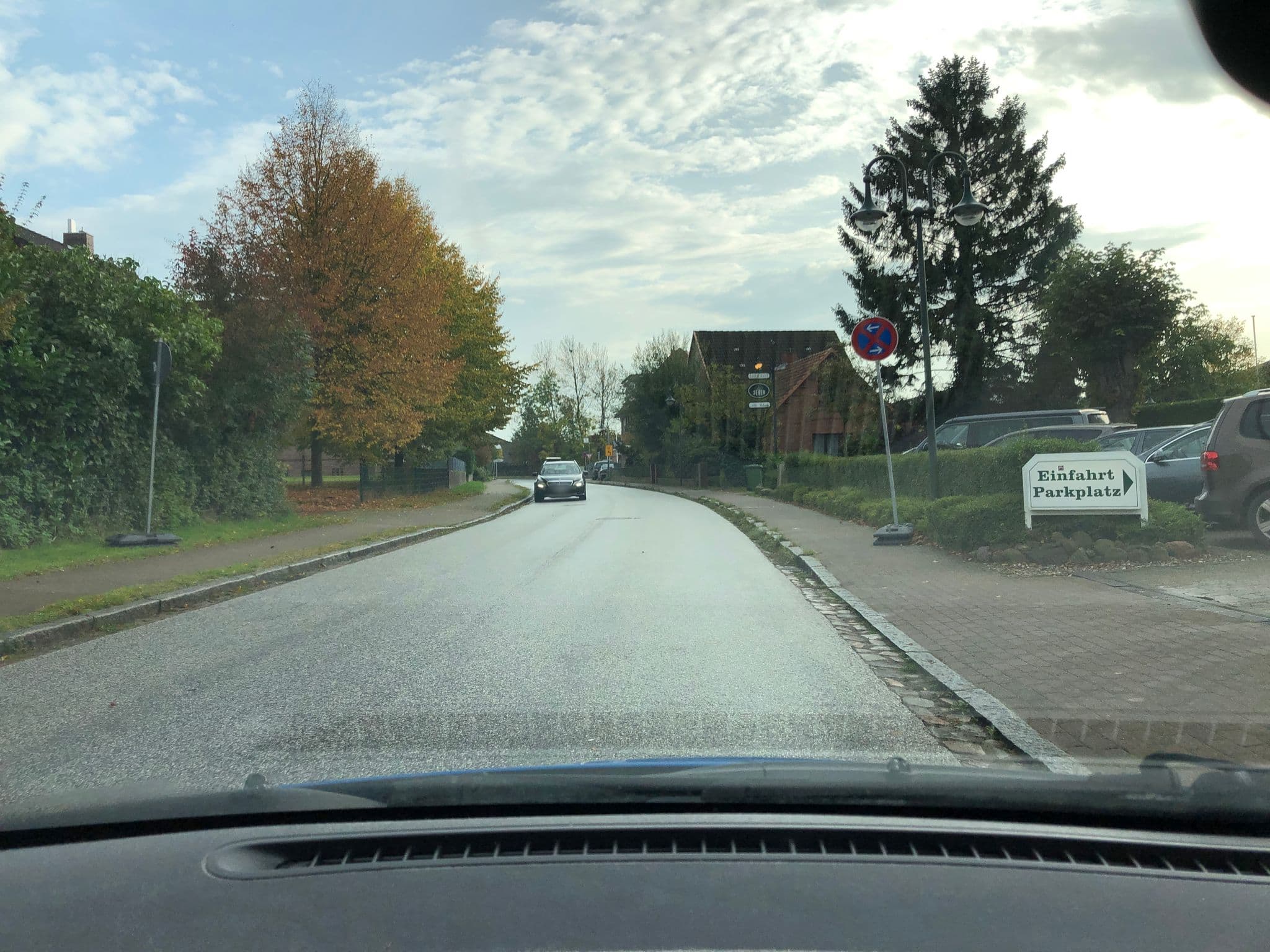 Street view near Hotel Alte Schule, Siek — © hotteliene (CC BY-SA · Mapillary)
