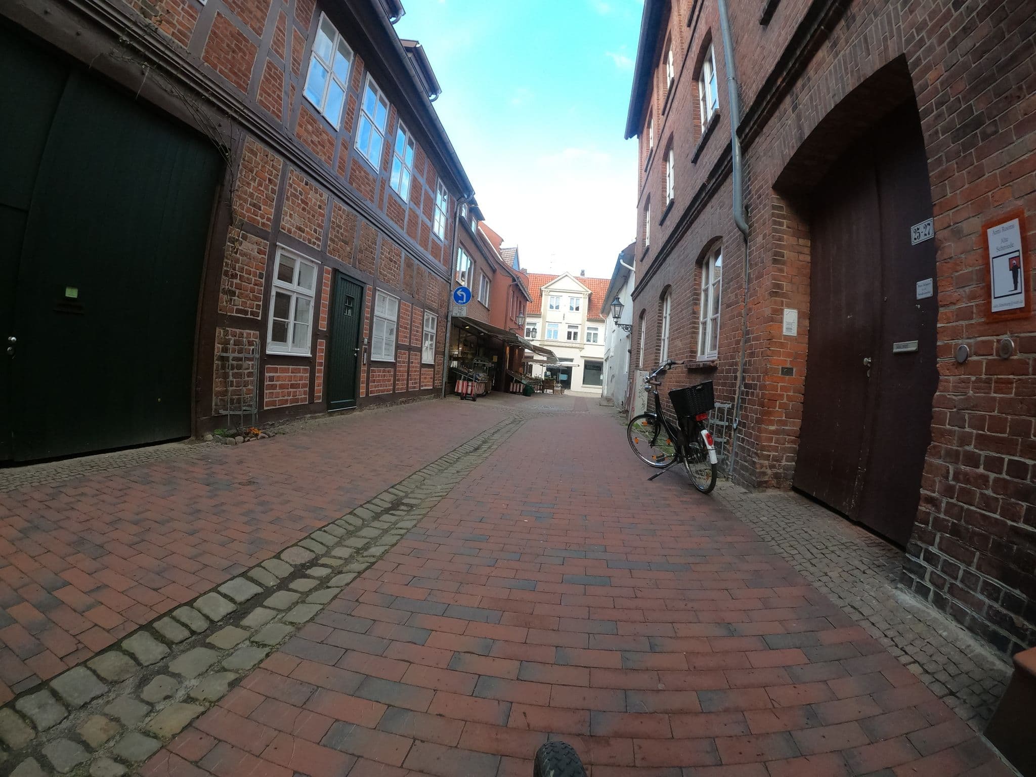 Street view near Alte Schmiede, Lüneburg — © kodo (CC BY-SA · Mapillary)