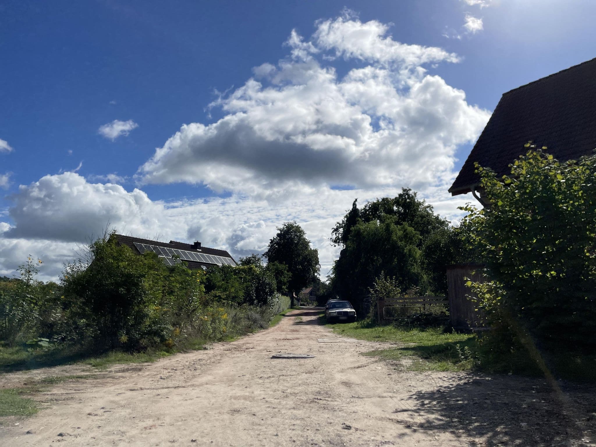 Street view near Dr. M.Rauen Privatzimmer Mara, Wendisch Evern — © hotteliene (CC BY-SA · Mapillary)