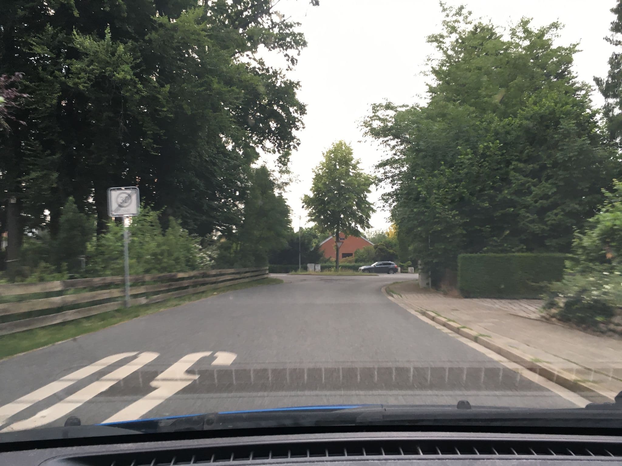Street view near Jugendhilfe e.V. Lüneburg Sozialtherapeutisches Wohnheim, Reppenstedt — © hotteliene (CC BY-SA · Mapillary)