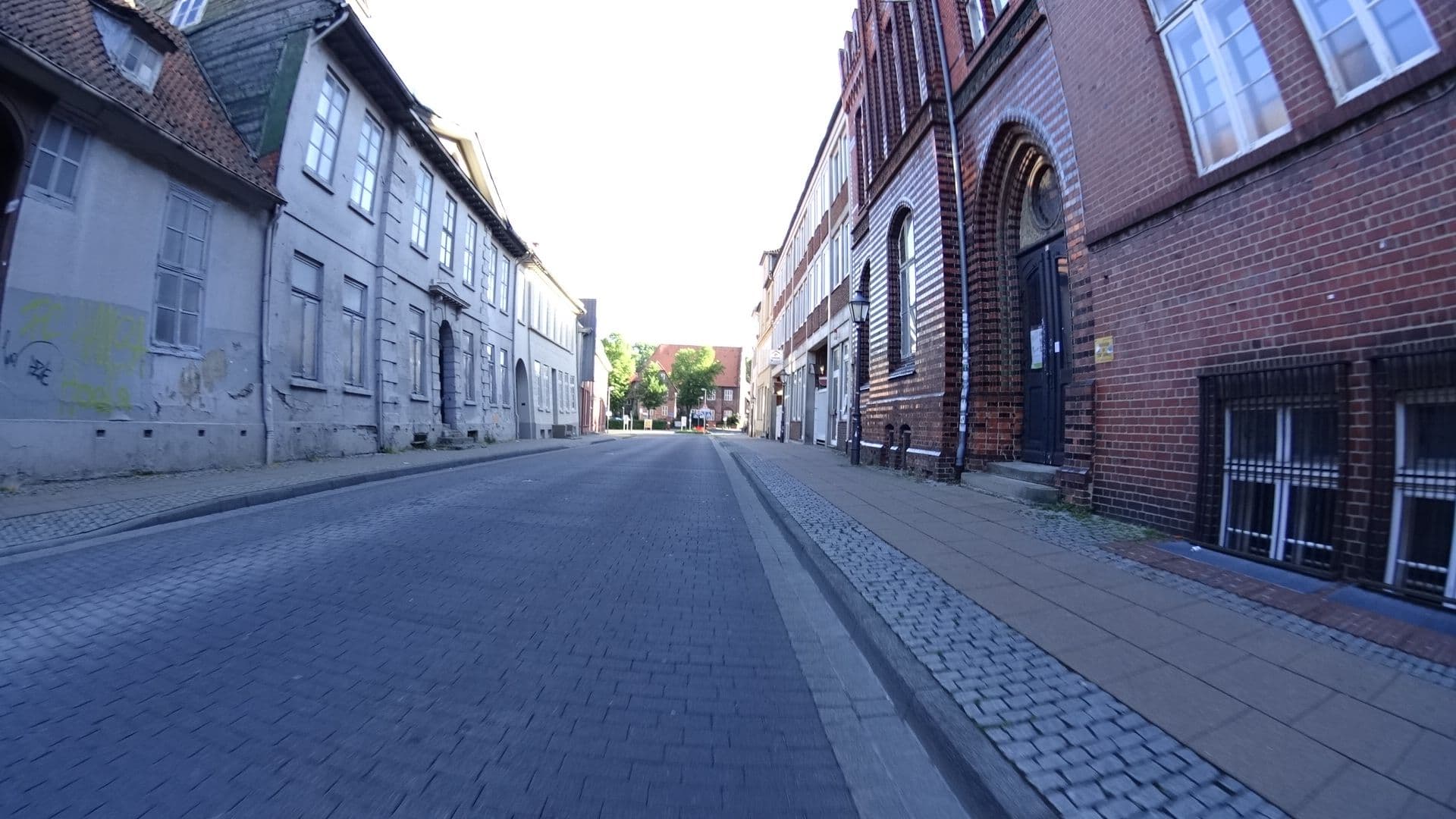 Street view near Saltbloom Appartments, Lüneburg — © rydor (CC BY-SA · Mapillary)