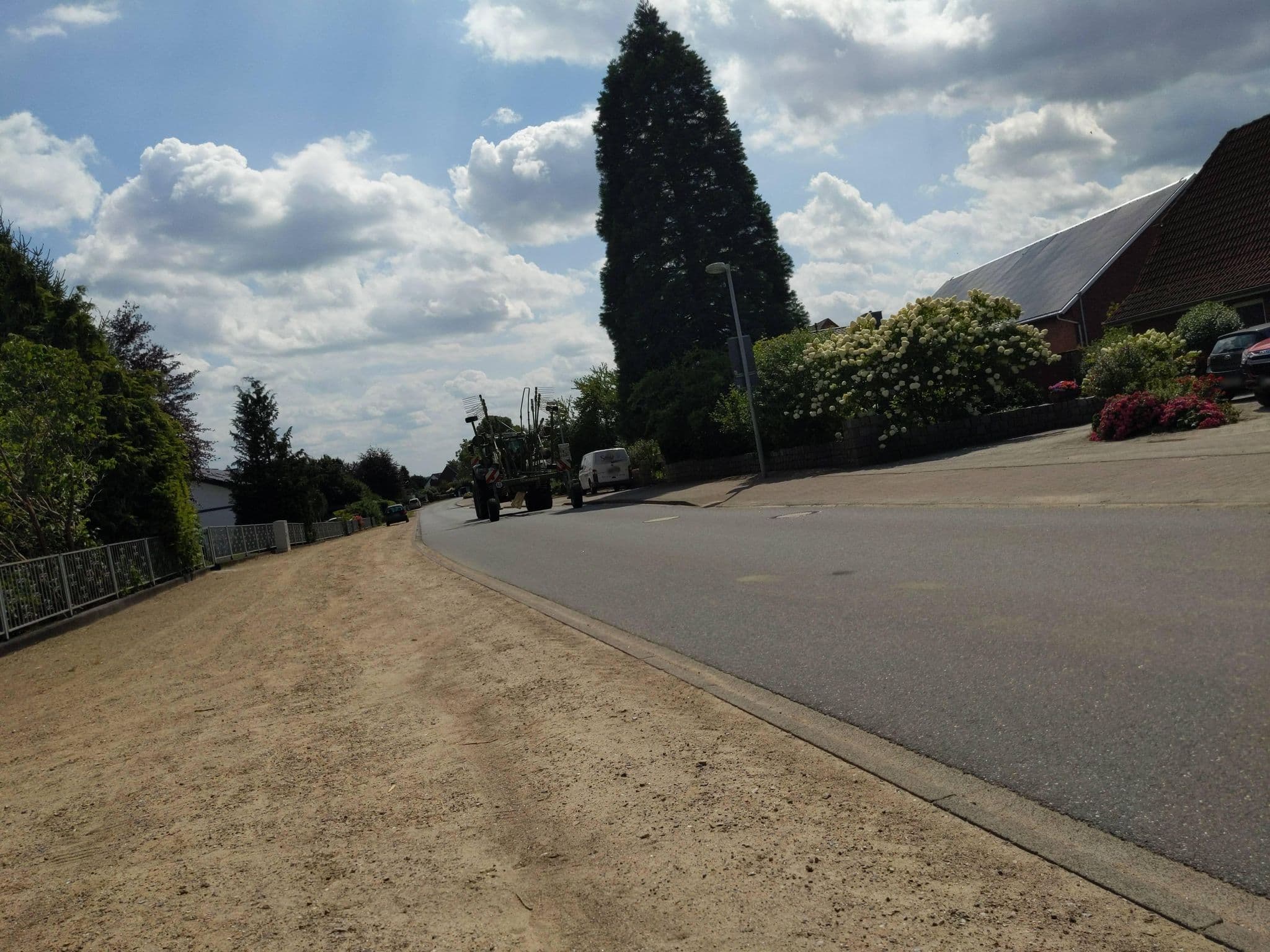 Street view near Ferienhof Gerds, Berkenthin — © rasmustravemnd (CC BY-SA · Mapillary)
