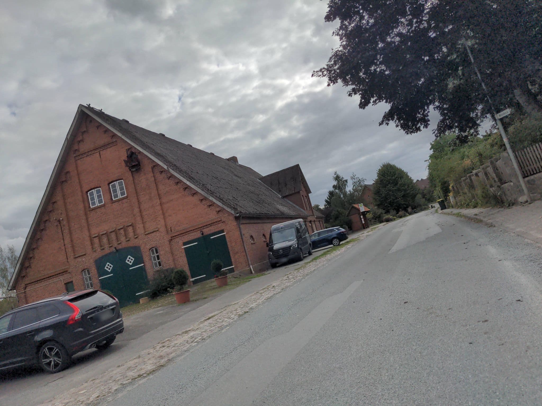 Street view near moms bed & breakfast, Nusse — © rasmustravemnd (CC BY-SA · Mapillary)