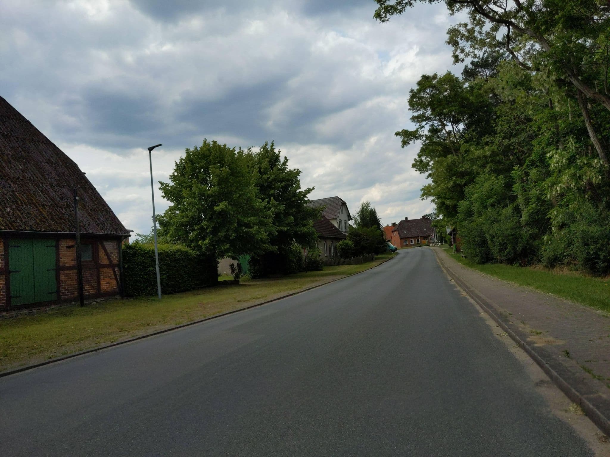 Street view near Landgasthof Lindenhof Inh. Margareta-Julia Möller, Zarrentin am Schaalsee — © rasmustravemnd (CC BY-SA · Mapillary)
