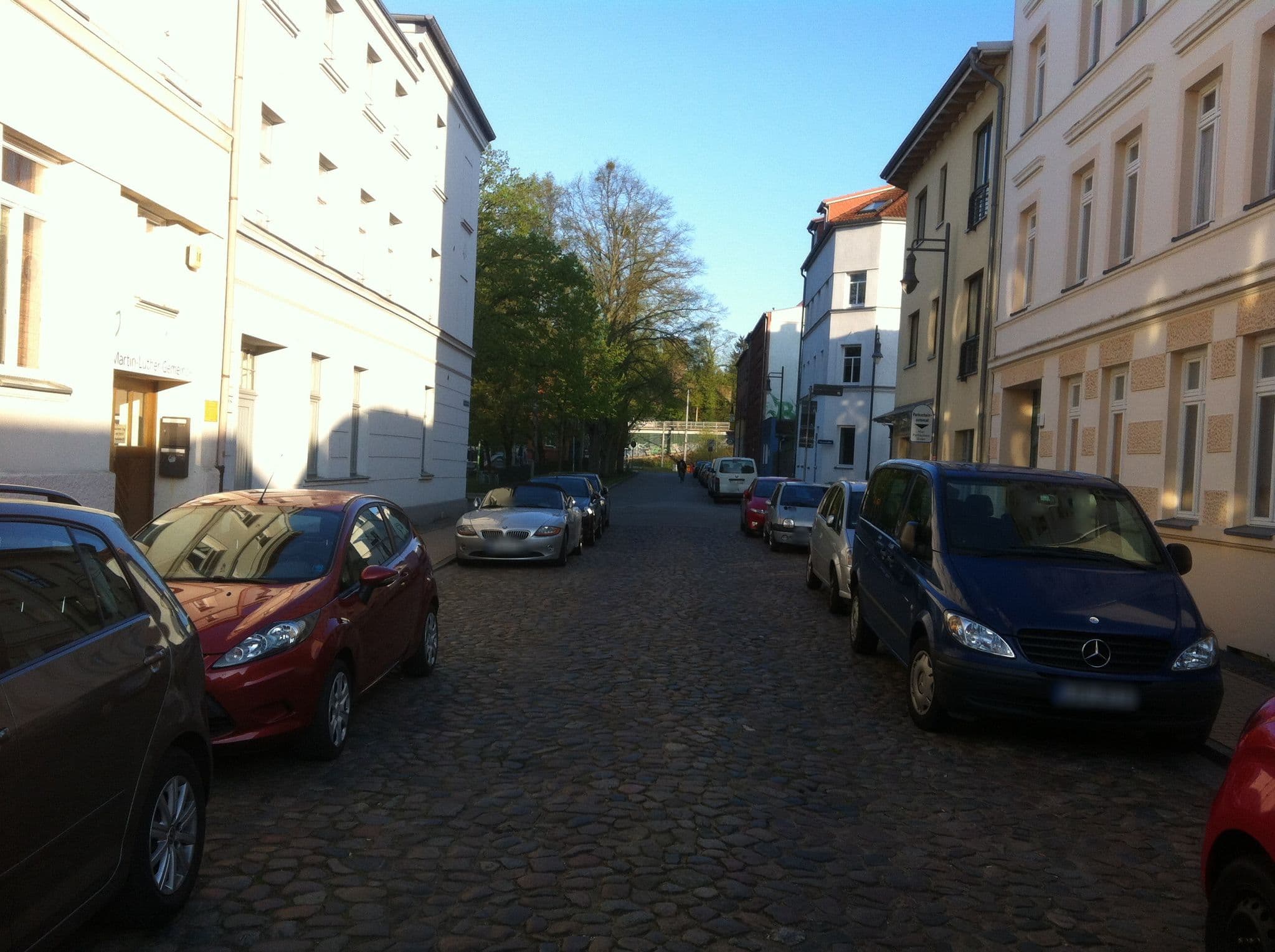 Street view near Ferienwohnung Schwerin, Feldstadt — © georginakirrin (CC BY-SA · Mapillary)