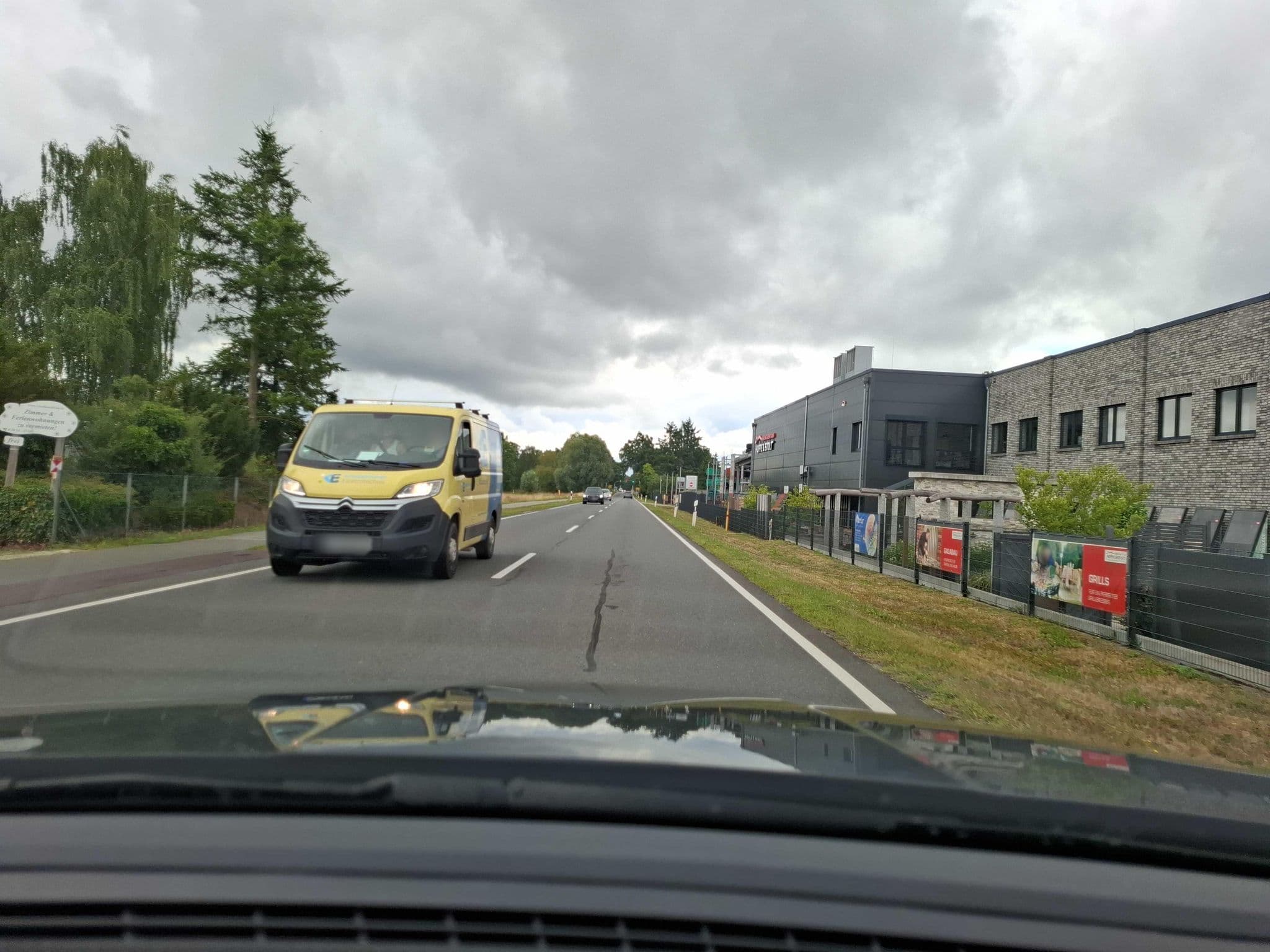 Street view near Landhaus Heidi, Dannenberg — © Jaschu31311 (CC BY-SA · Mapillary)