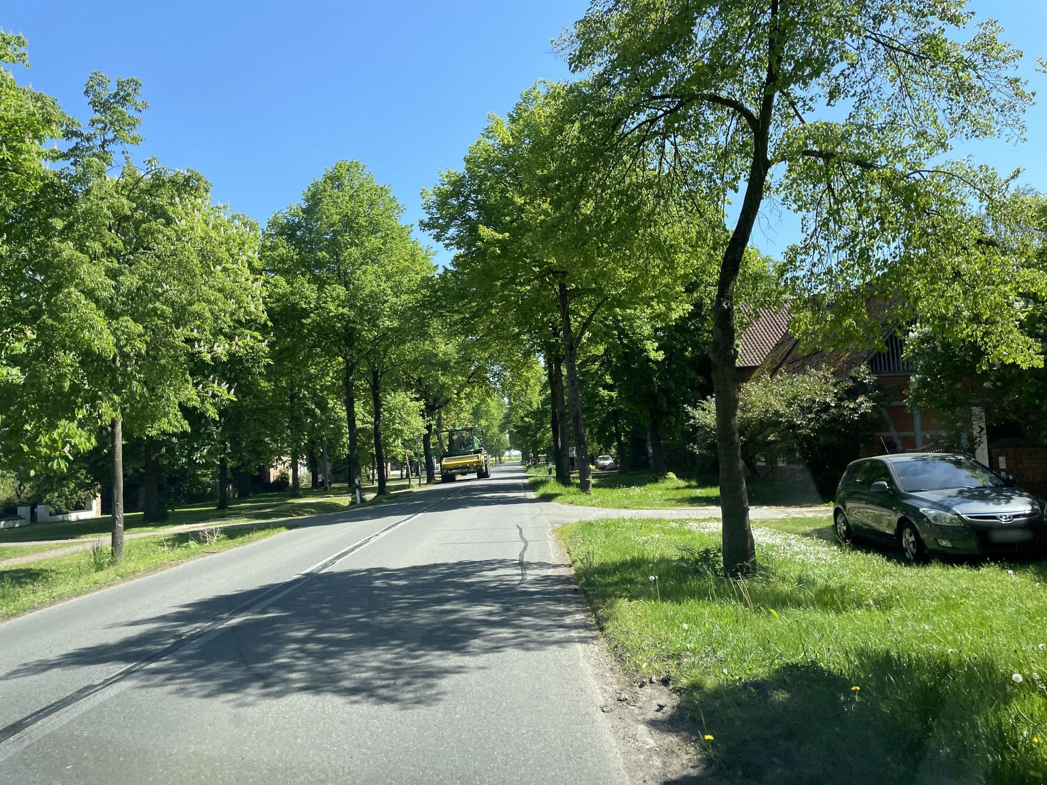 Street view near Gästehaus Zum olen Hus, Wustrow — © hotteliene (CC BY-SA · Mapillary)