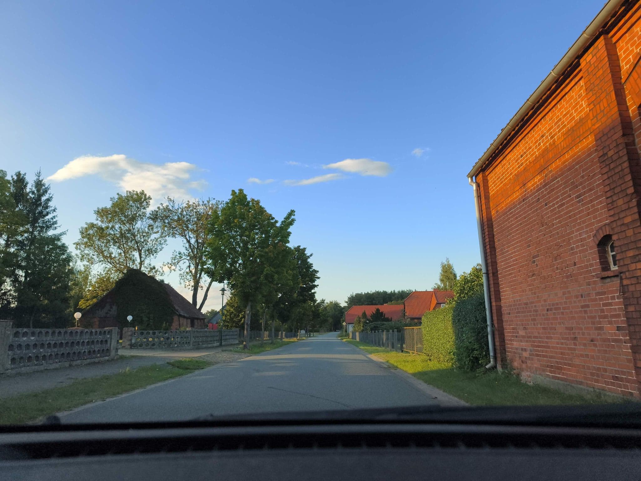 Street view near Gasthof Zur Pferdetränke, Hitzacker — © hotteliene (CC BY-SA · Mapillary)