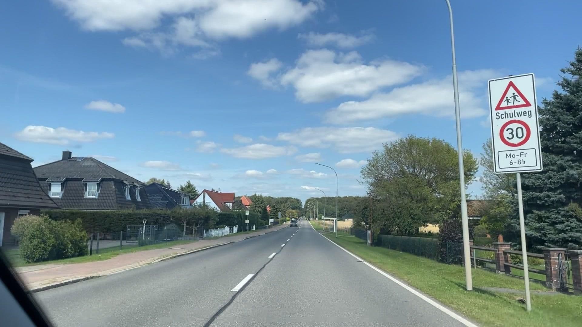 Street view near Pension Inh. Marianne Funk, Hagenow — © hotteliene (CC BY-SA · Mapillary)
