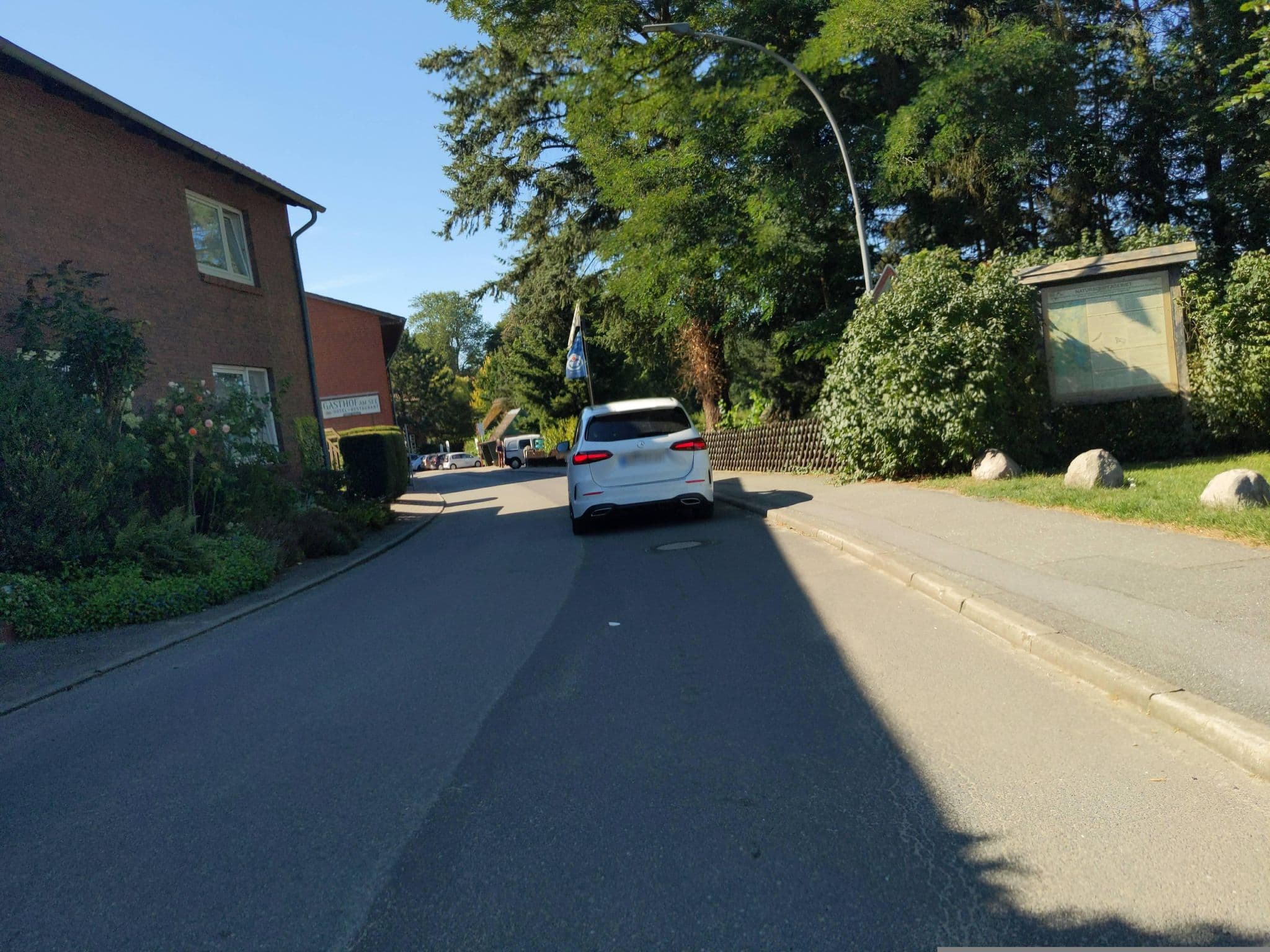 Street view near Maräne, Zarrentin am Schaalsee — © rasmustravemnd (CC BY-SA · Mapillary)