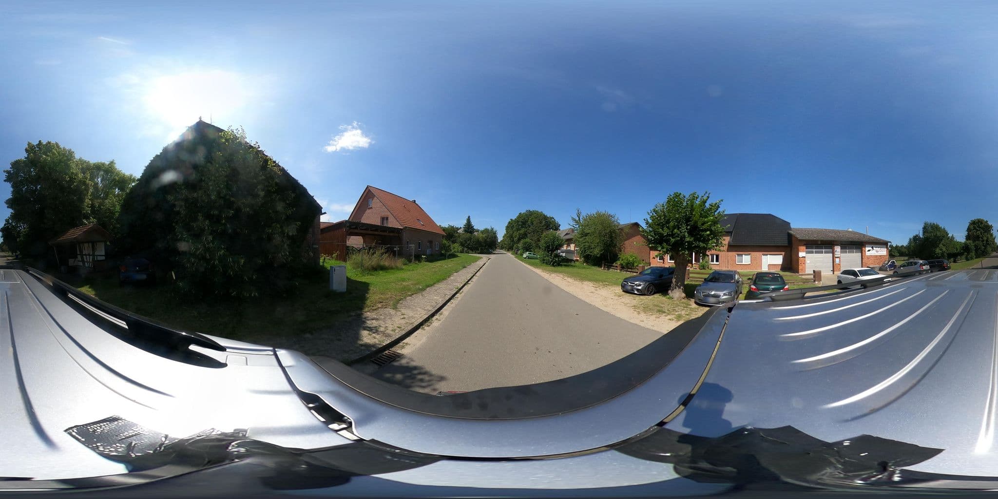 Street view near Wolfgang und Irene Siefert, Wustrow — © Mobilitaetswerk (CC BY-SA · Mapillary)