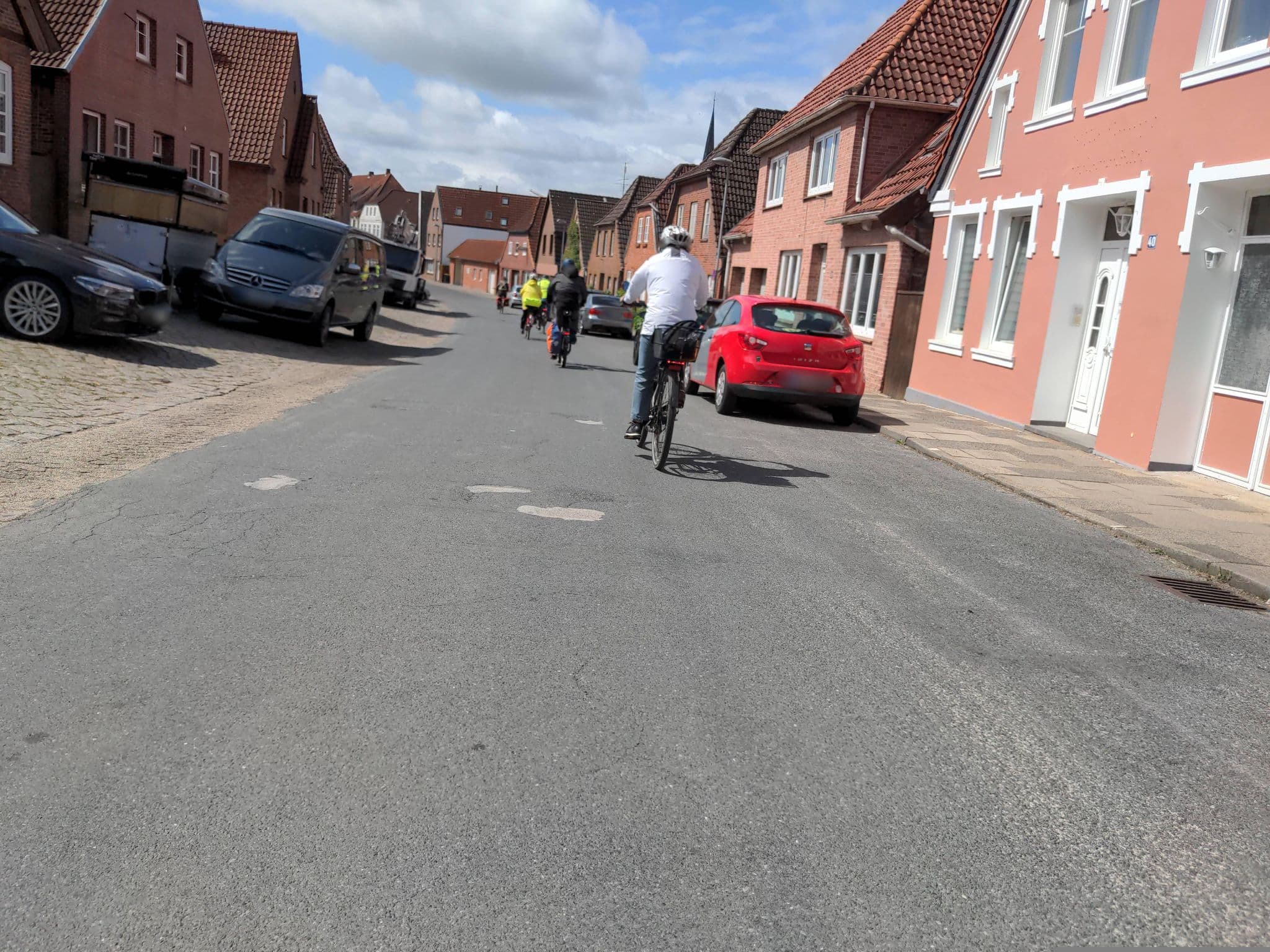 Street view near Kalkberg Ferienwohnungen, Bad Segeberg — © rasmustravemnd (CC BY-SA · Mapillary)