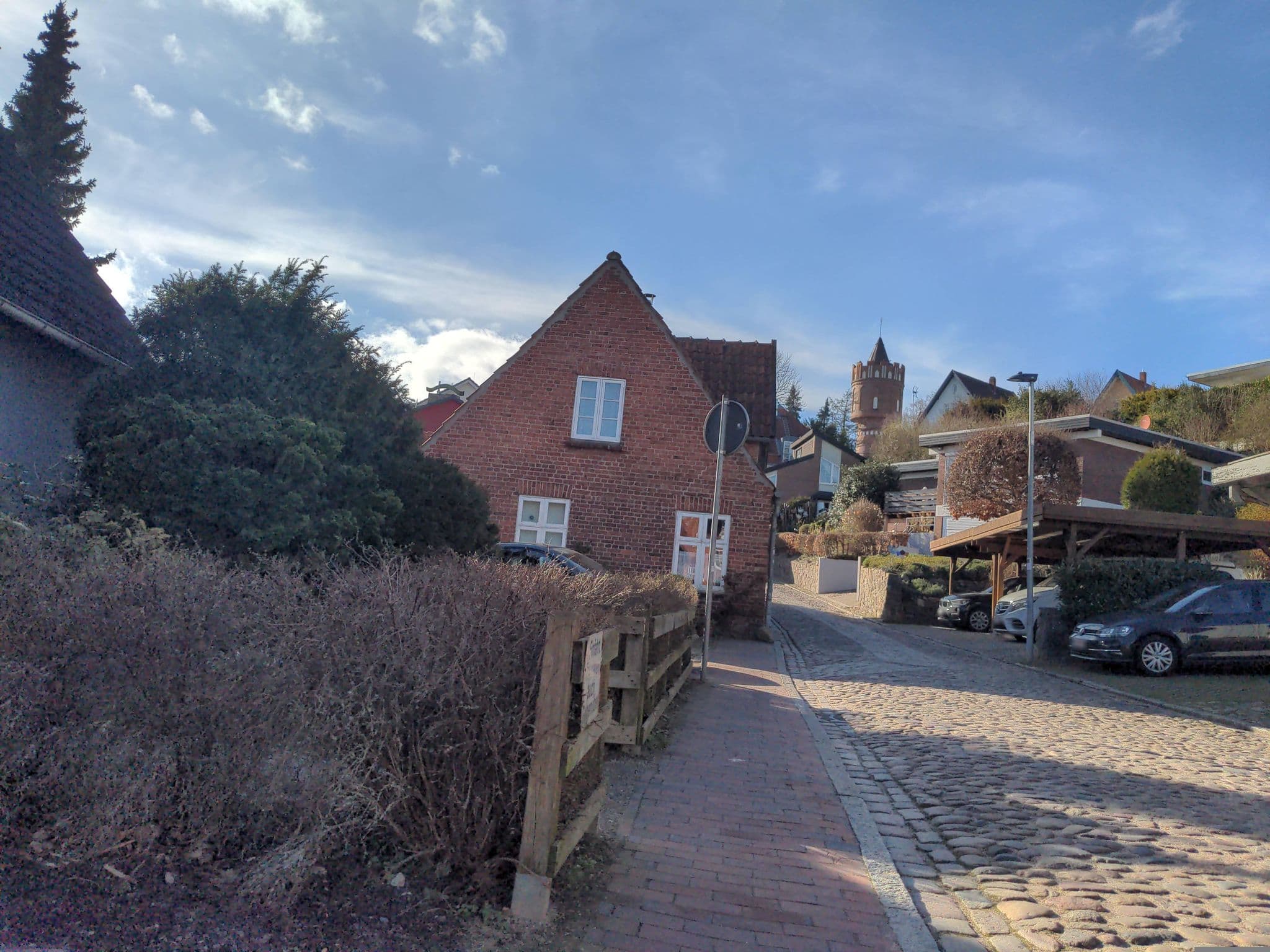 Street view near Ferienhaus Meck-Pomm, Eutin — © rasmustravemnd (CC BY-SA · Mapillary)