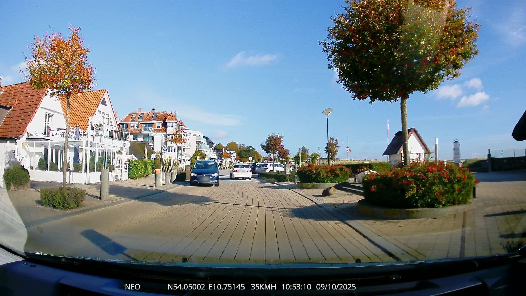 Street view near Ferienwohnungen Maris 2+3 Inh. Jörg Haeck, Sierksdorf — © TechniPorter (CC BY-SA · Mapillary)