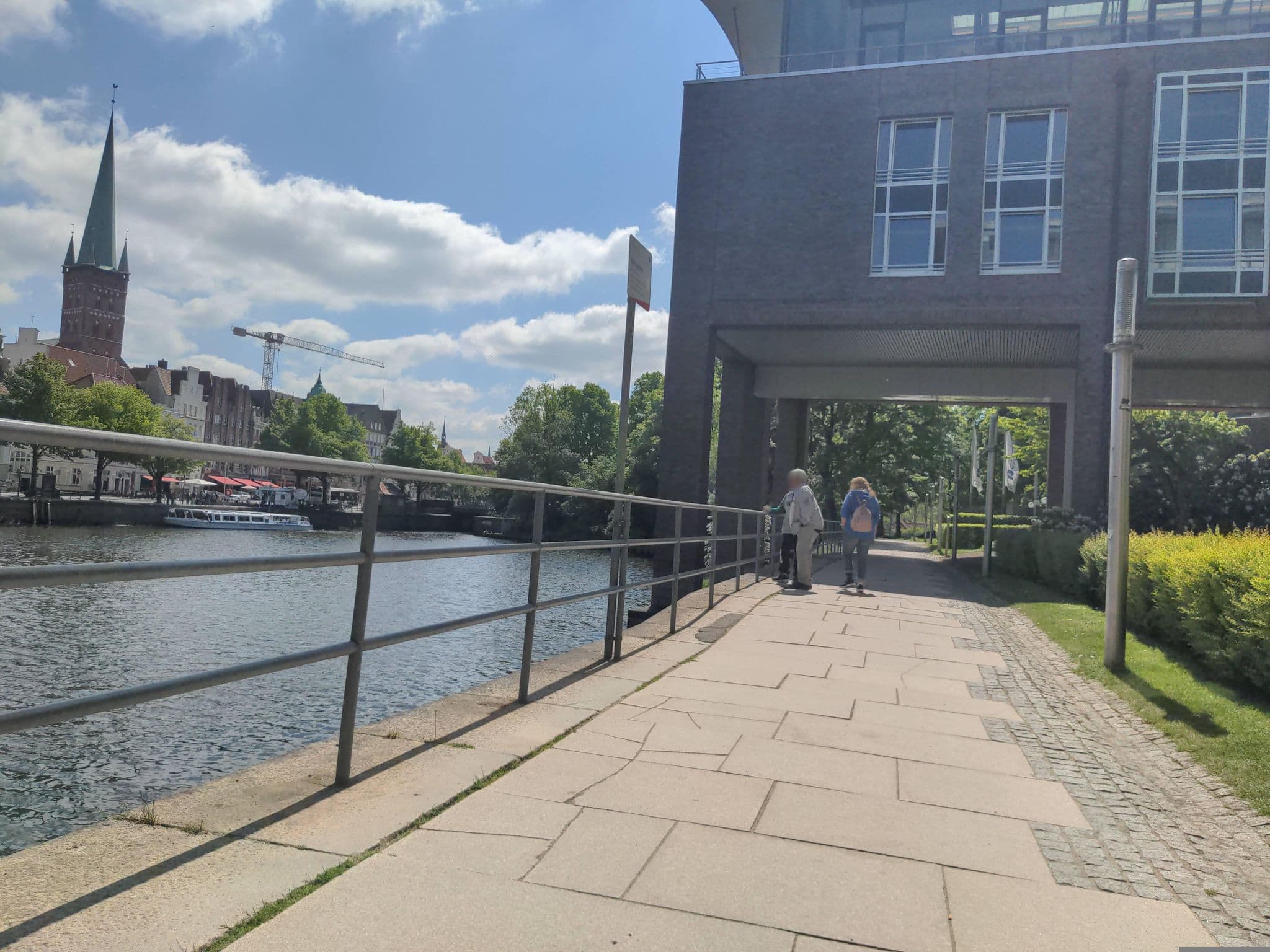 Street view near Radisson Blu Room 2022, Lübeck — © rasmustravemnd (CC BY-SA · Mapillary)