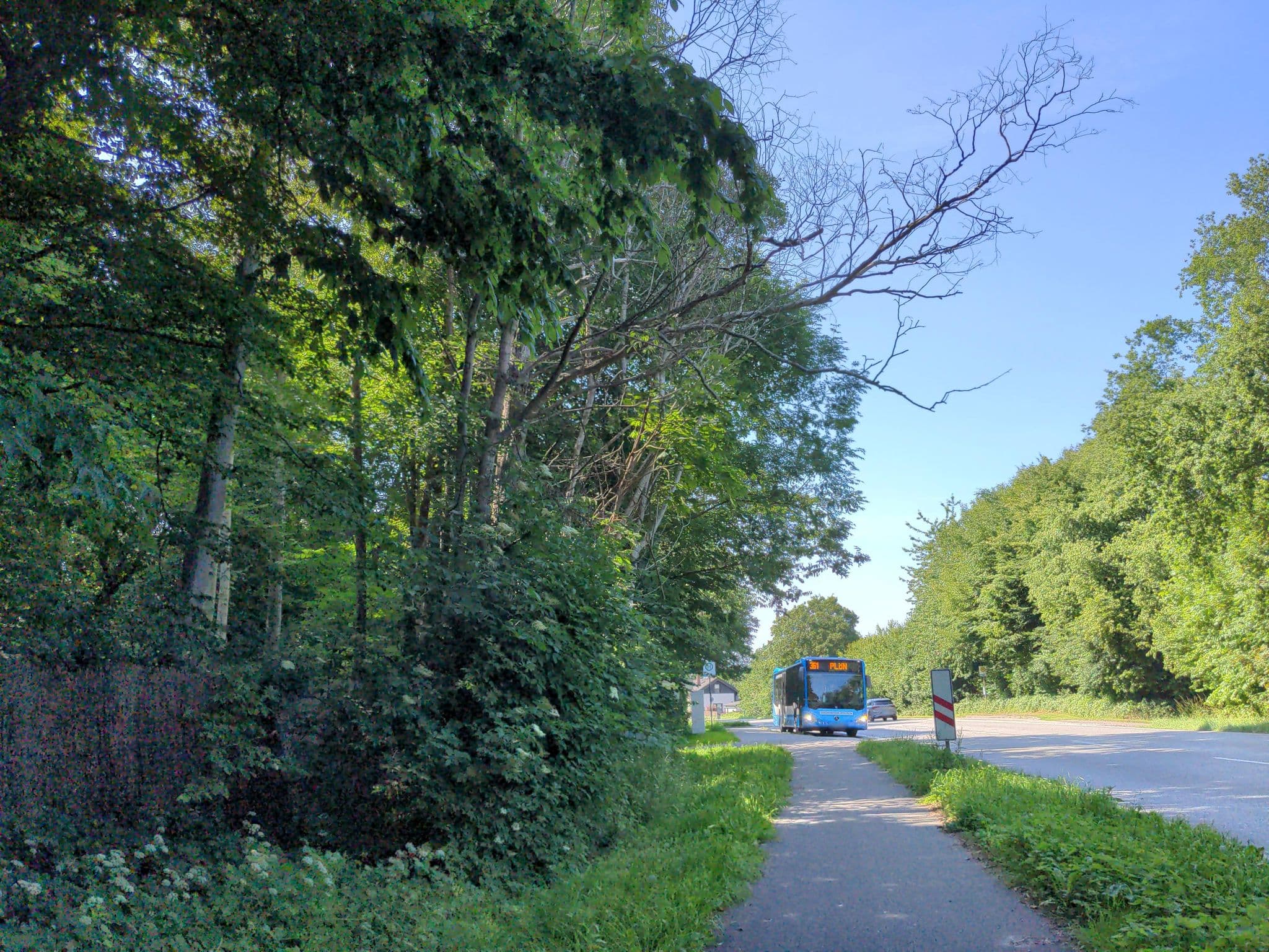 Street view near Pension Hilde, Plön — © rasmustravemnd (CC BY-SA · Mapillary)