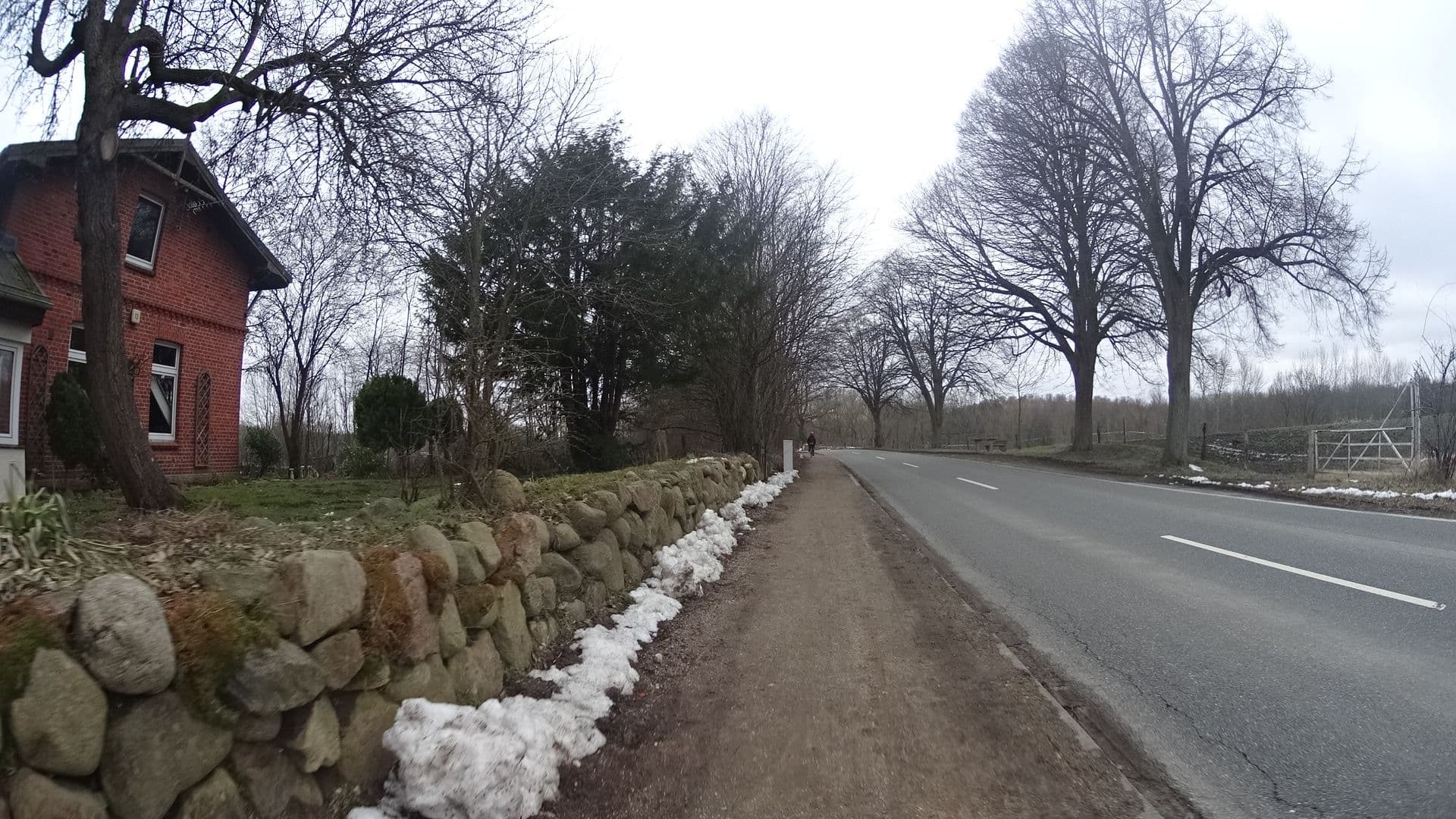 Street view near Wilkens, David, Elke, Hof, Malente — © sashazykov (CC BY-SA · Mapillary)