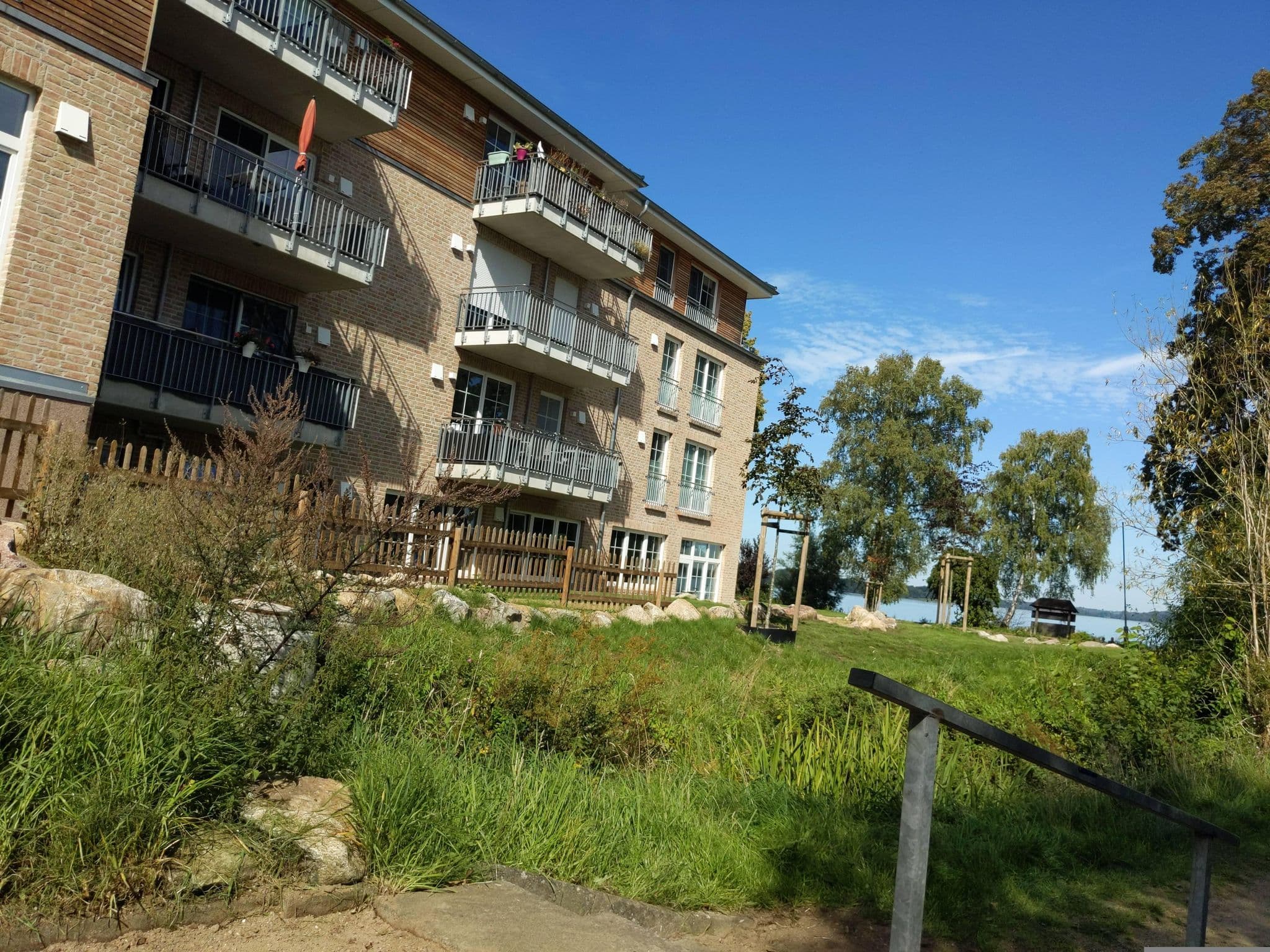 Street view near Flair Hotel Zur Mühle Am See, Bosau — © rasmustravemnd (CC BY-SA · Mapillary)