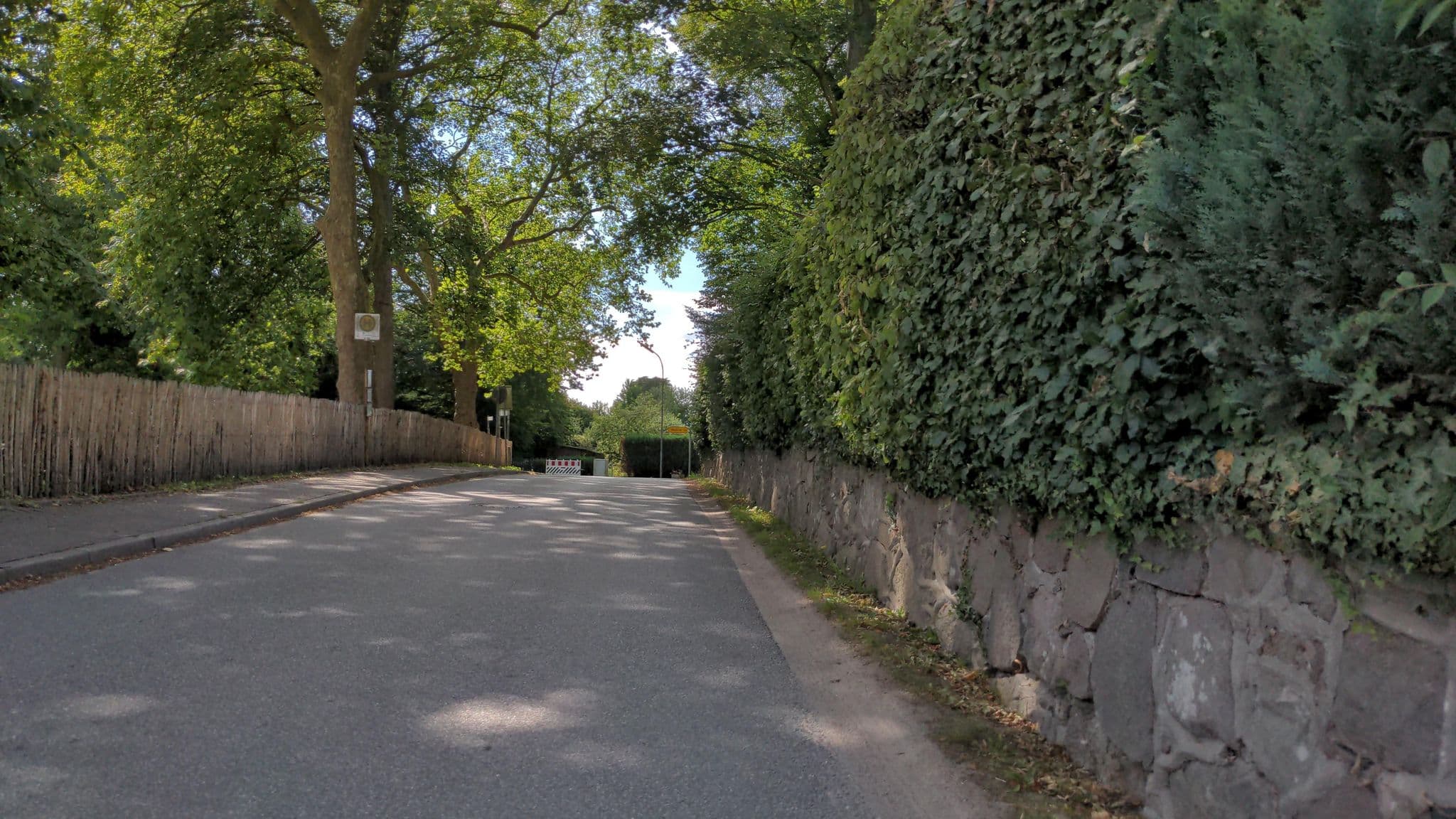 Street view near Landhaus am Holzberg, Malente — © rasmustravemnd (CC BY-SA · Mapillary)