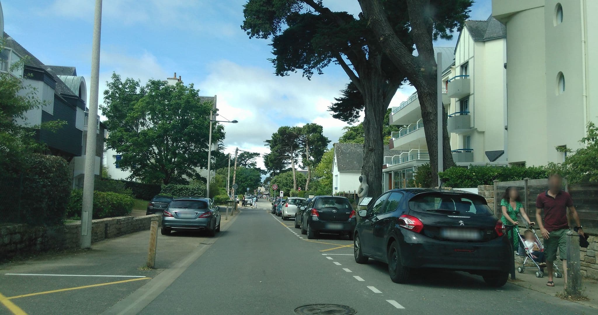 Street view near Hôtel Celtique, Carnac — © panieravide (CC BY-SA · Mapillary)