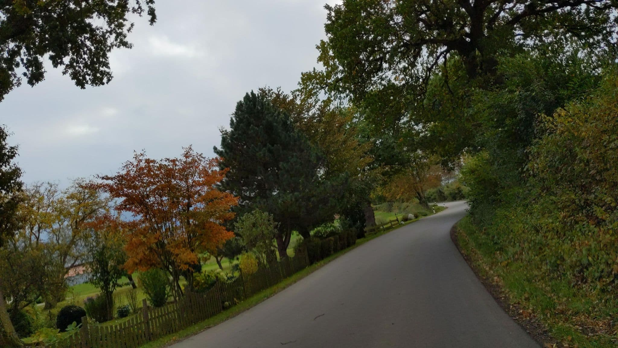 Street view near Ostseehaus Oe, Sierksdorf — © rasmustravemnd (CC BY-SA · Mapillary)