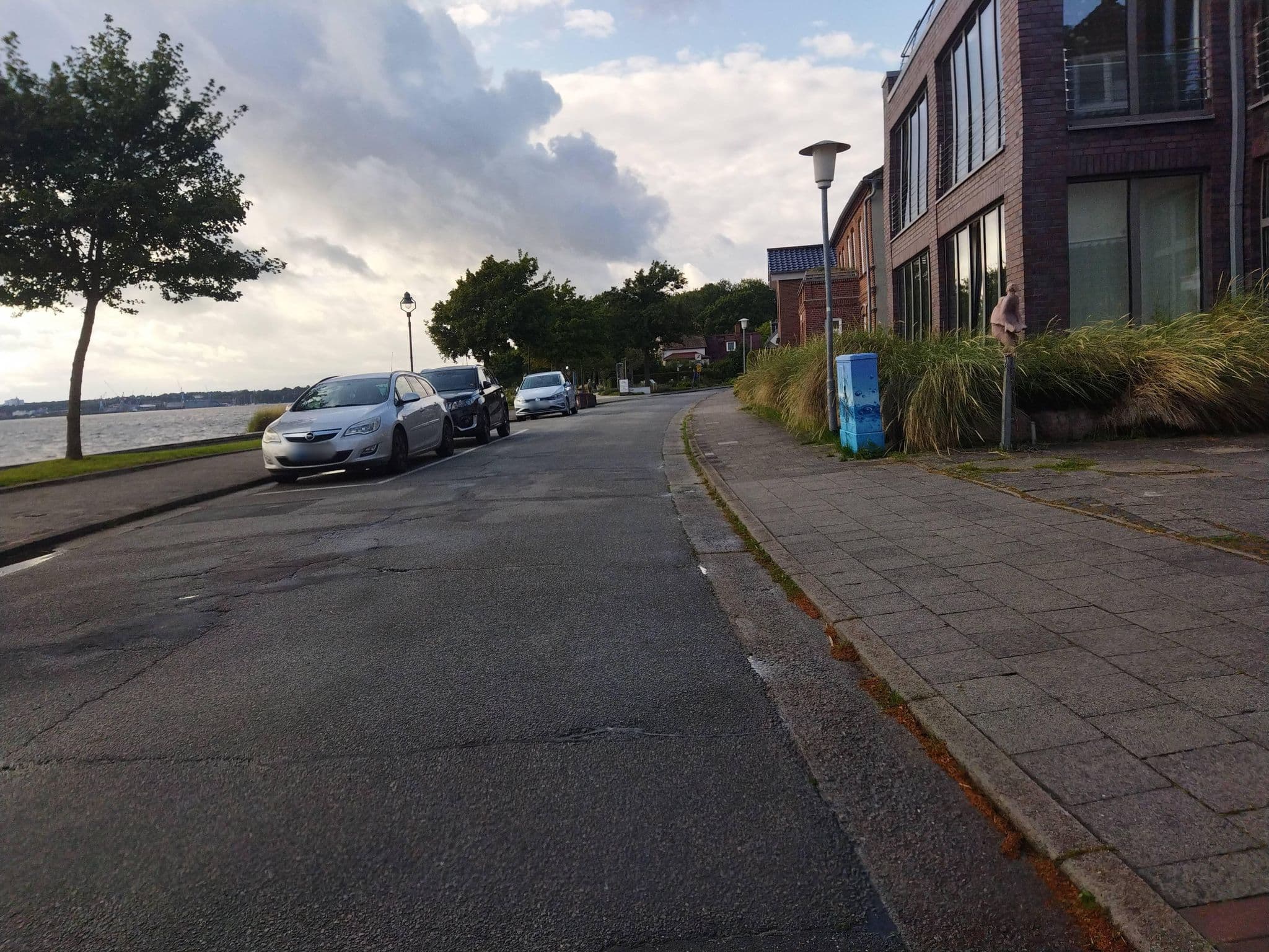 Street view near Witt-Huus Appartements, Heikendorf — © changchun1 (CC BY-SA · Mapillary)