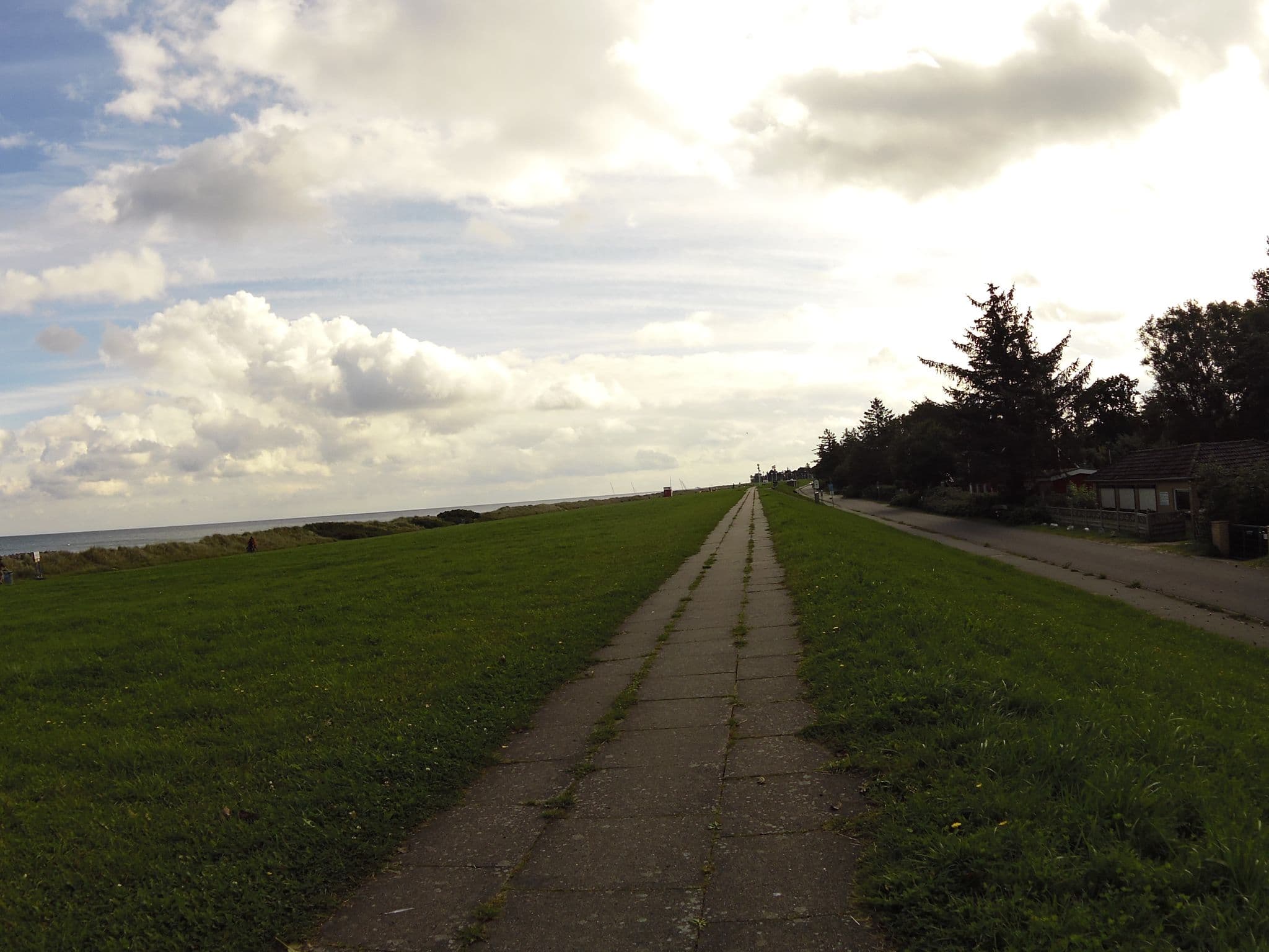 Street view near Ferienhaus „Am Deich“ Kalifornien, Wendtorf — © chuck (CC BY-SA · Mapillary)