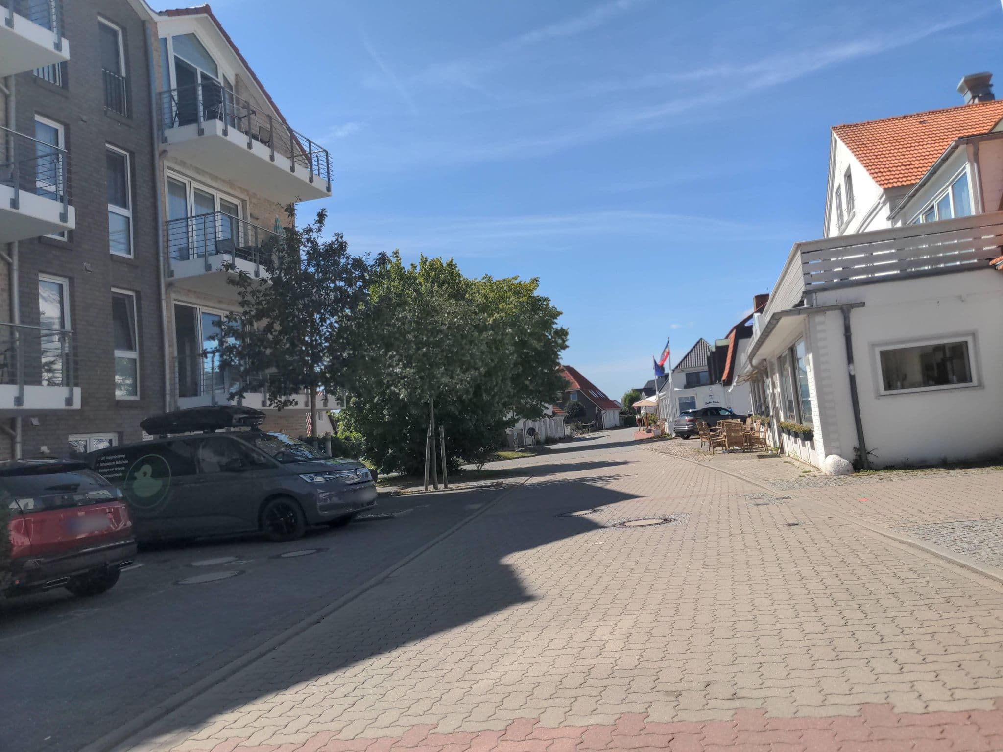 Street view near Hohwacht, Blekendorf — © rasmustravemnd (CC BY-SA · Mapillary)