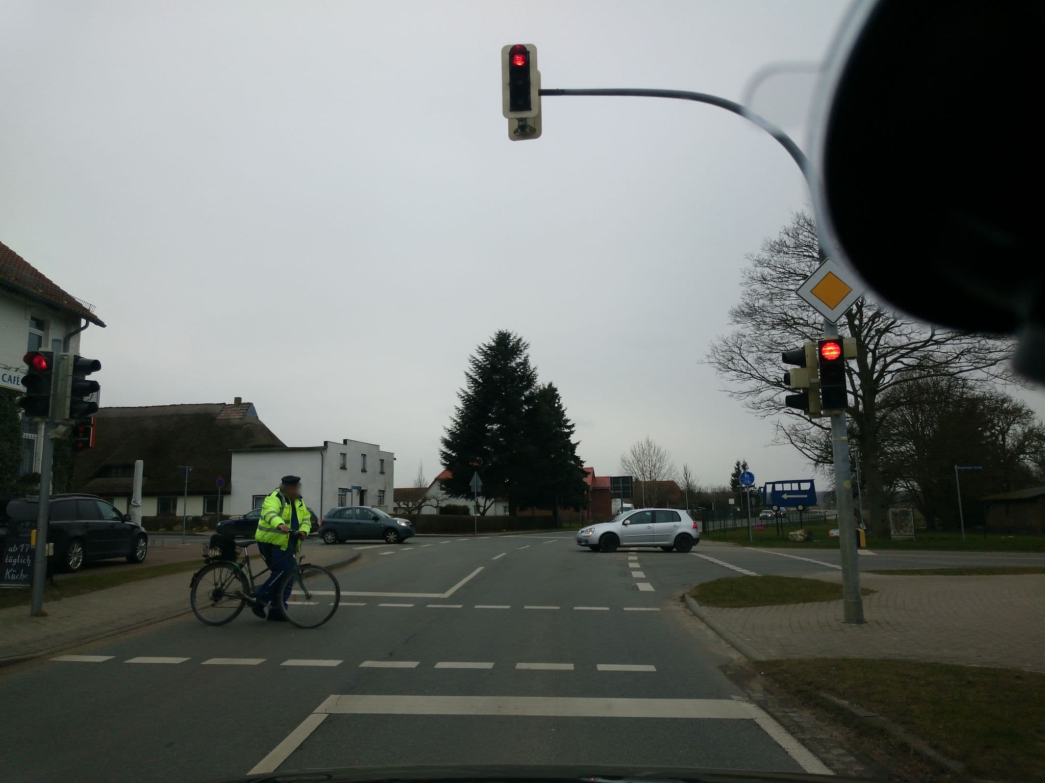 Street view near Märchen Pension, Börgerende-Rethwisch — © jacobbraeutigam (CC BY-SA · Mapillary)