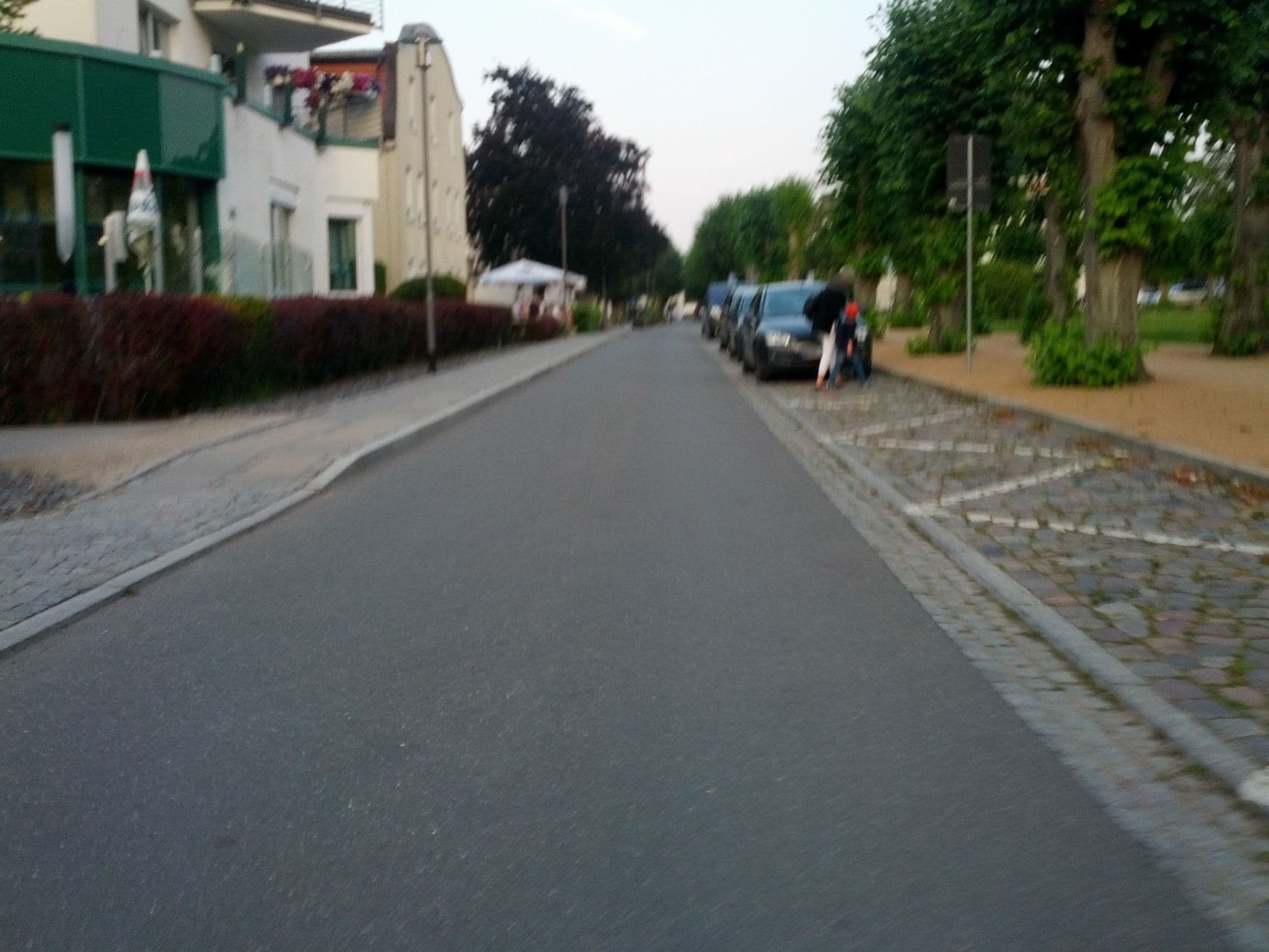 Street view near Palais am Park, Ostseebad Kühlungsborn — © zoegglmeyr (CC BY-SA · Mapillary)