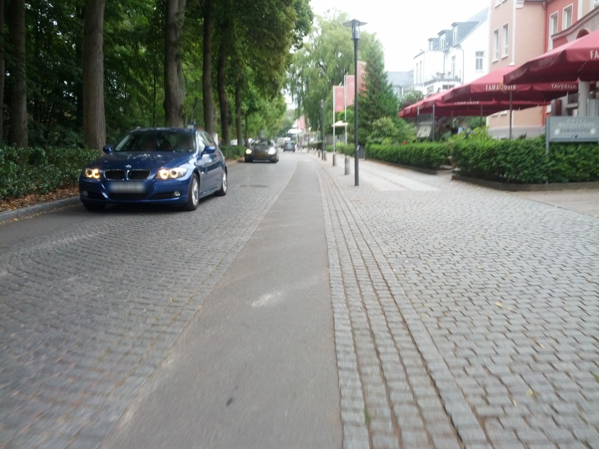 Street view near Appartmenthaus Sonnenburg, Ostseebad Kühlungsborn — © zoegglmeyr (CC BY-SA · Mapillary)