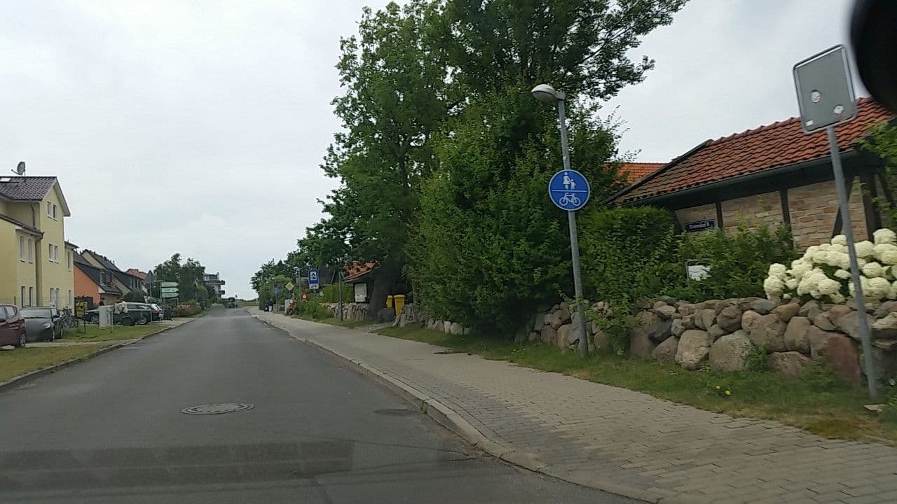 Street view near Rammhof, Börgerende-Rethwisch — © tian (CC BY-SA · Mapillary)